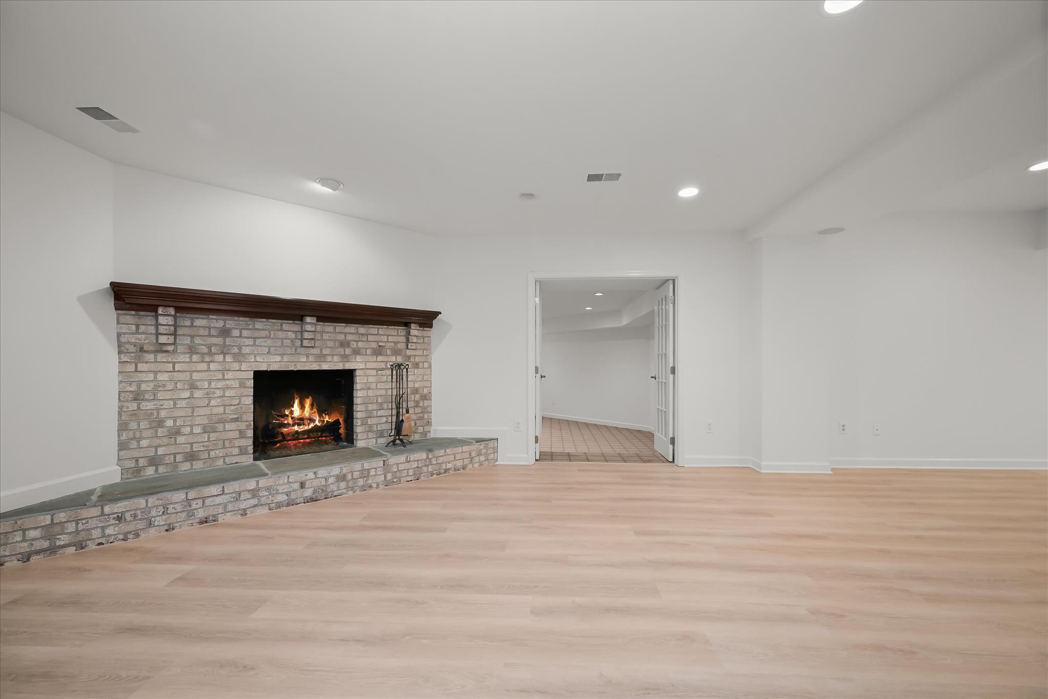  9848 Avenel Farm Drive, Potomac, MD, 20854 - 物件實景