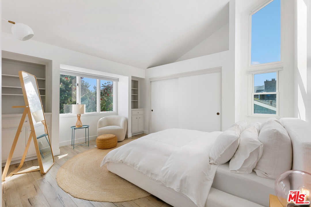 Malibu, California, 90265, United States, 4 Bedrooms Bedrooms, ,4 BathroomsBathrooms,Residential,For Sale,1840661