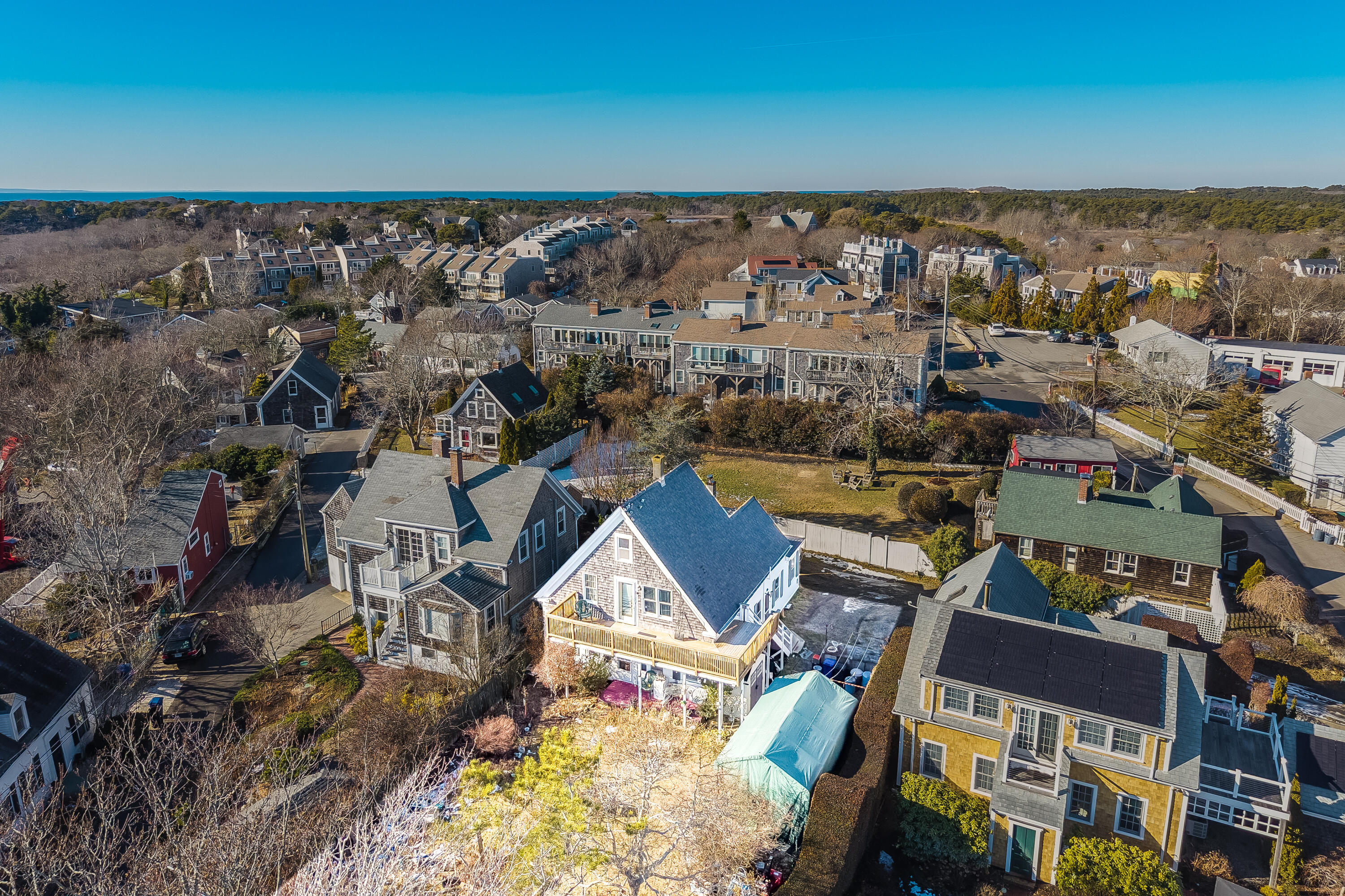  West End Legacy with Bay Views and Rare Outdoor Space - 物件實景
