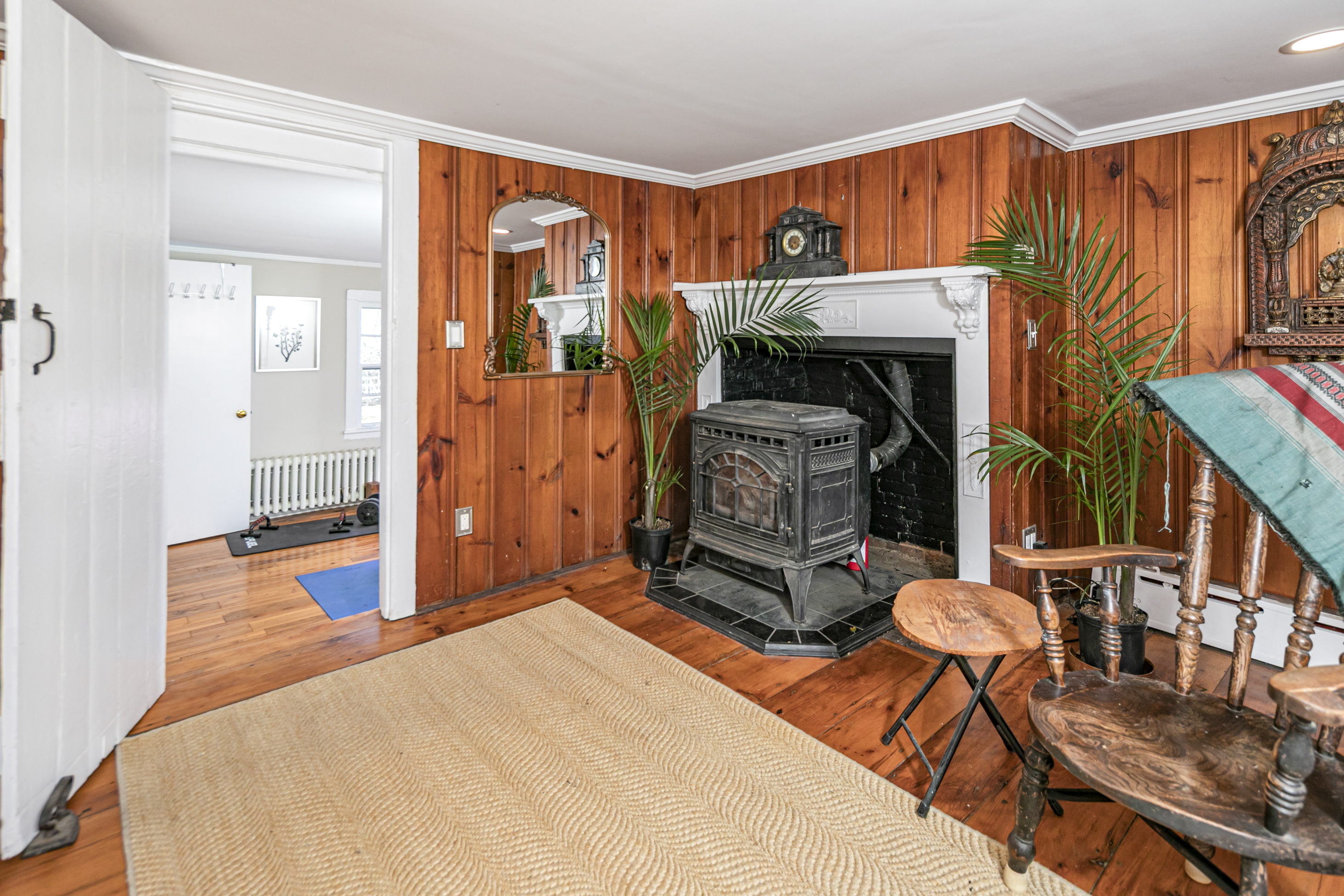  18th Century Charm and Captivating Grounds Edging Stony Brook - 物件實景