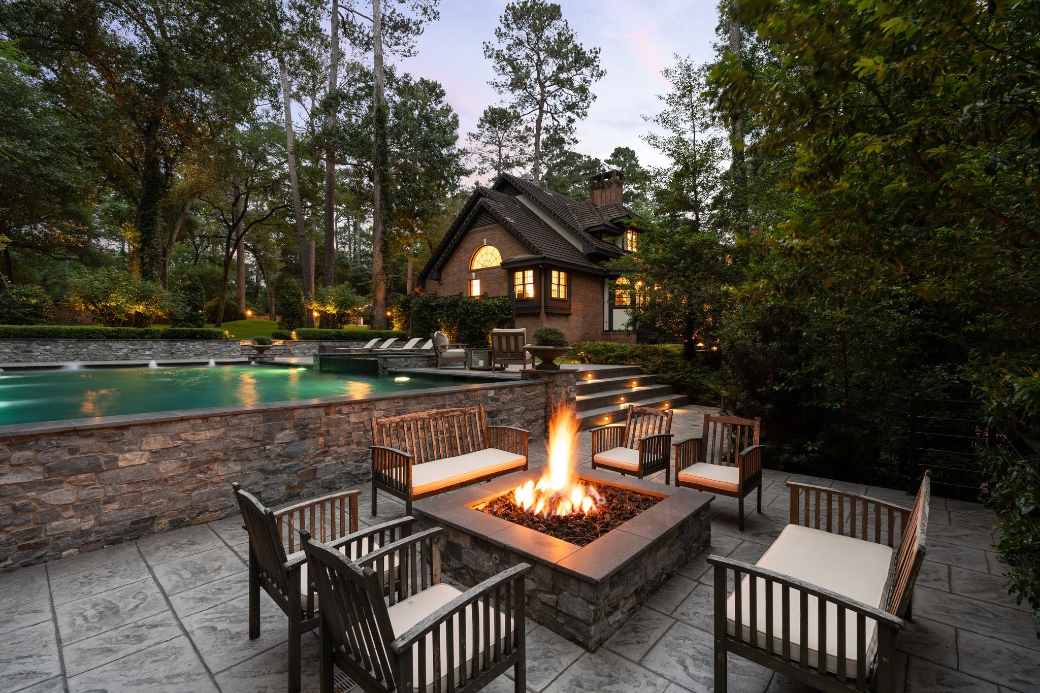  23227 Brownwood Lane - 物件實景