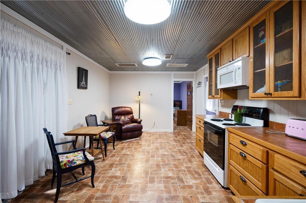 Trout, Louisiana, 71371, United States, 3 Bedrooms Bedrooms, ,4 BathroomsBathrooms,Residential,For Sale,1982667