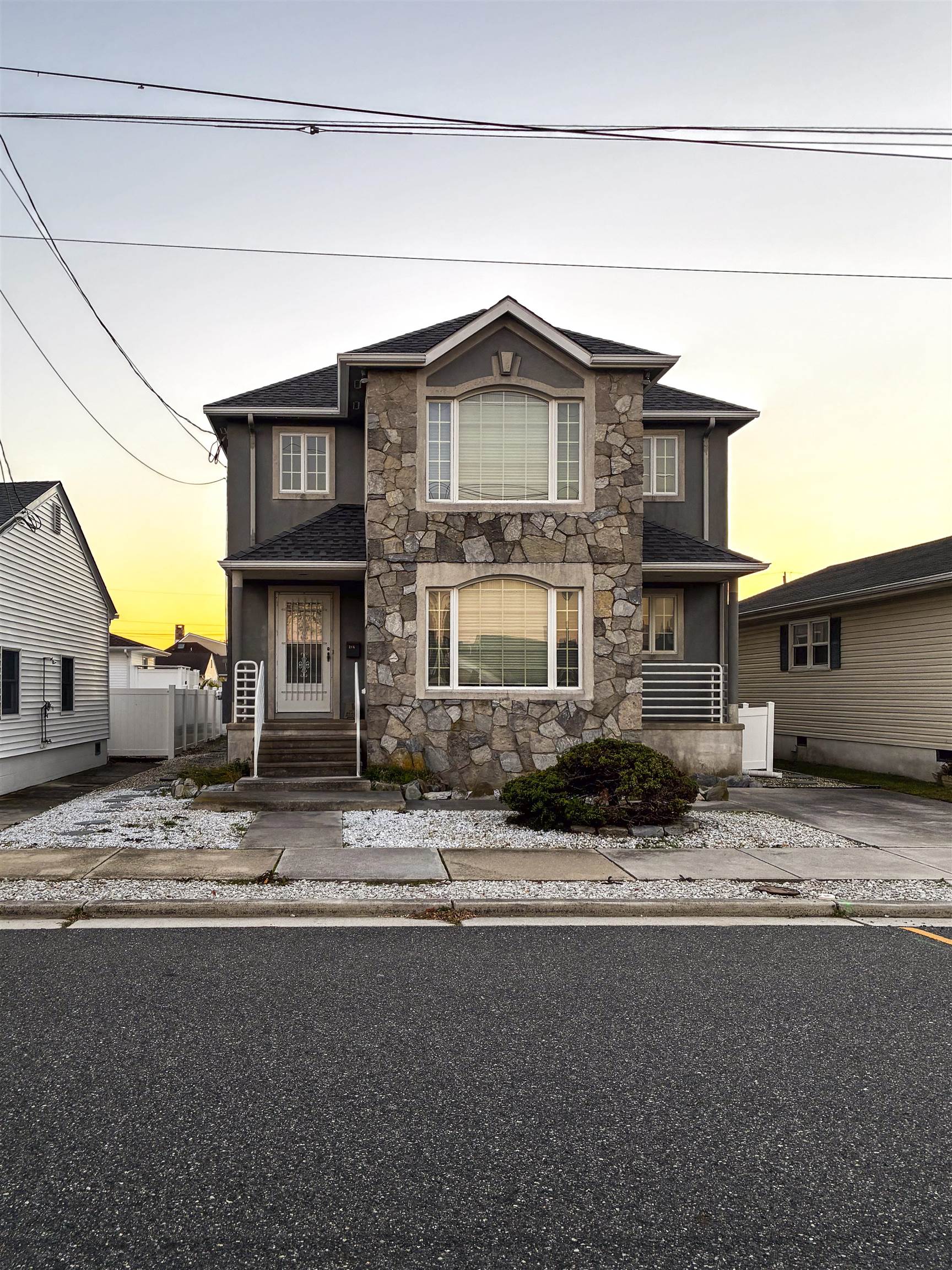 Newark Ave, Wildwood, NJ 08260 #1