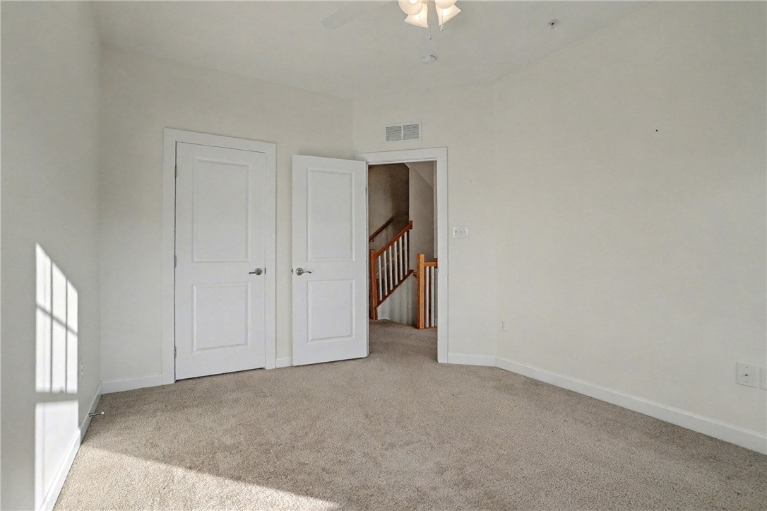 Marshall, Pennsylvania, 16046, United States, 4 Bedrooms Bedrooms, ,4 BathroomsBathrooms,Residential,For Sale,1998104