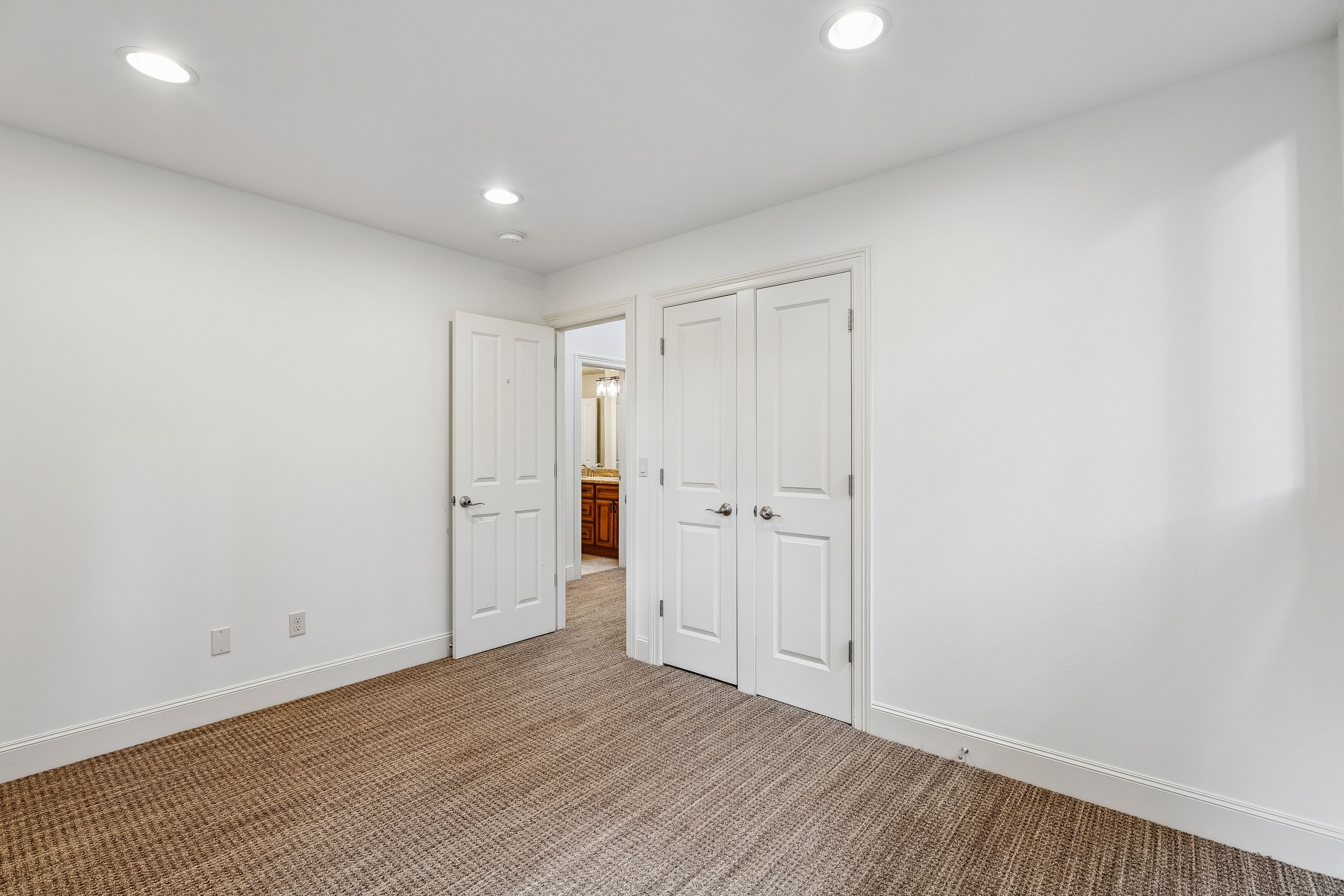  3720 131st Ave NE, Bellevue, WA 98005 - 物件實景