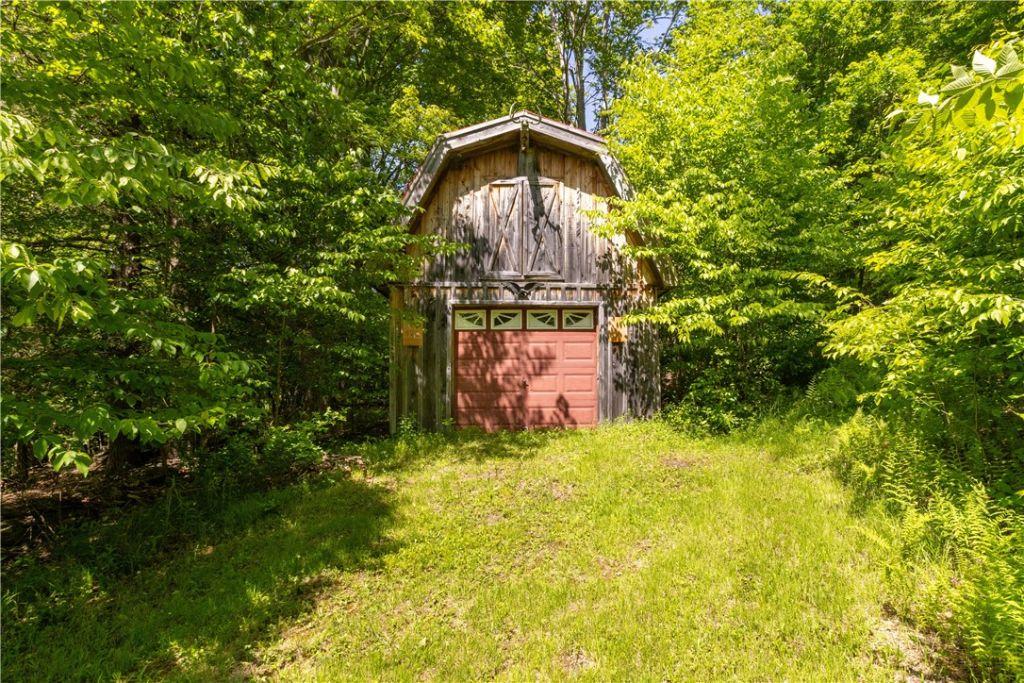 New Kingston, New York, 12459, United States, 2 Bedrooms Bedrooms, ,1 BathroomBathrooms,Residential,For Sale,1856509