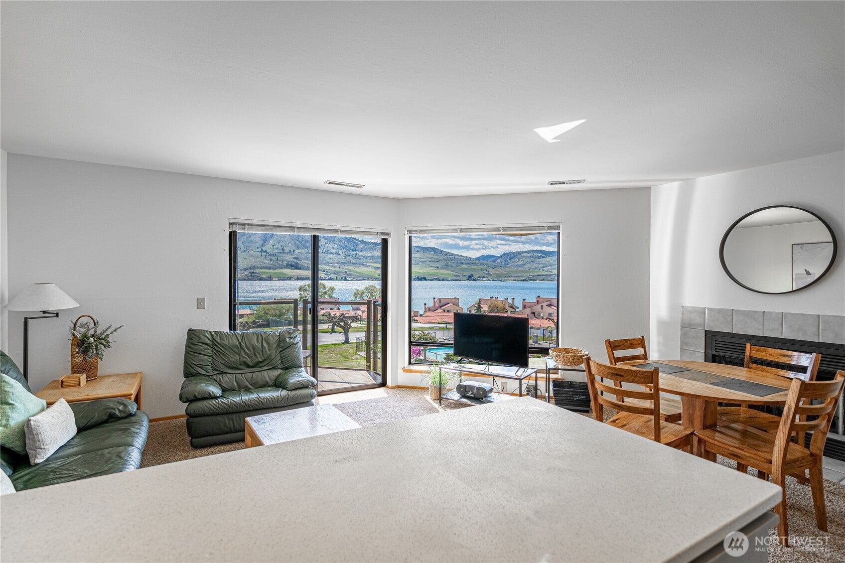 Chelan, Washington, 98816, United States, 3 Bedrooms Bedrooms, ,1 BathroomBathrooms,Residential,For Sale,1699623