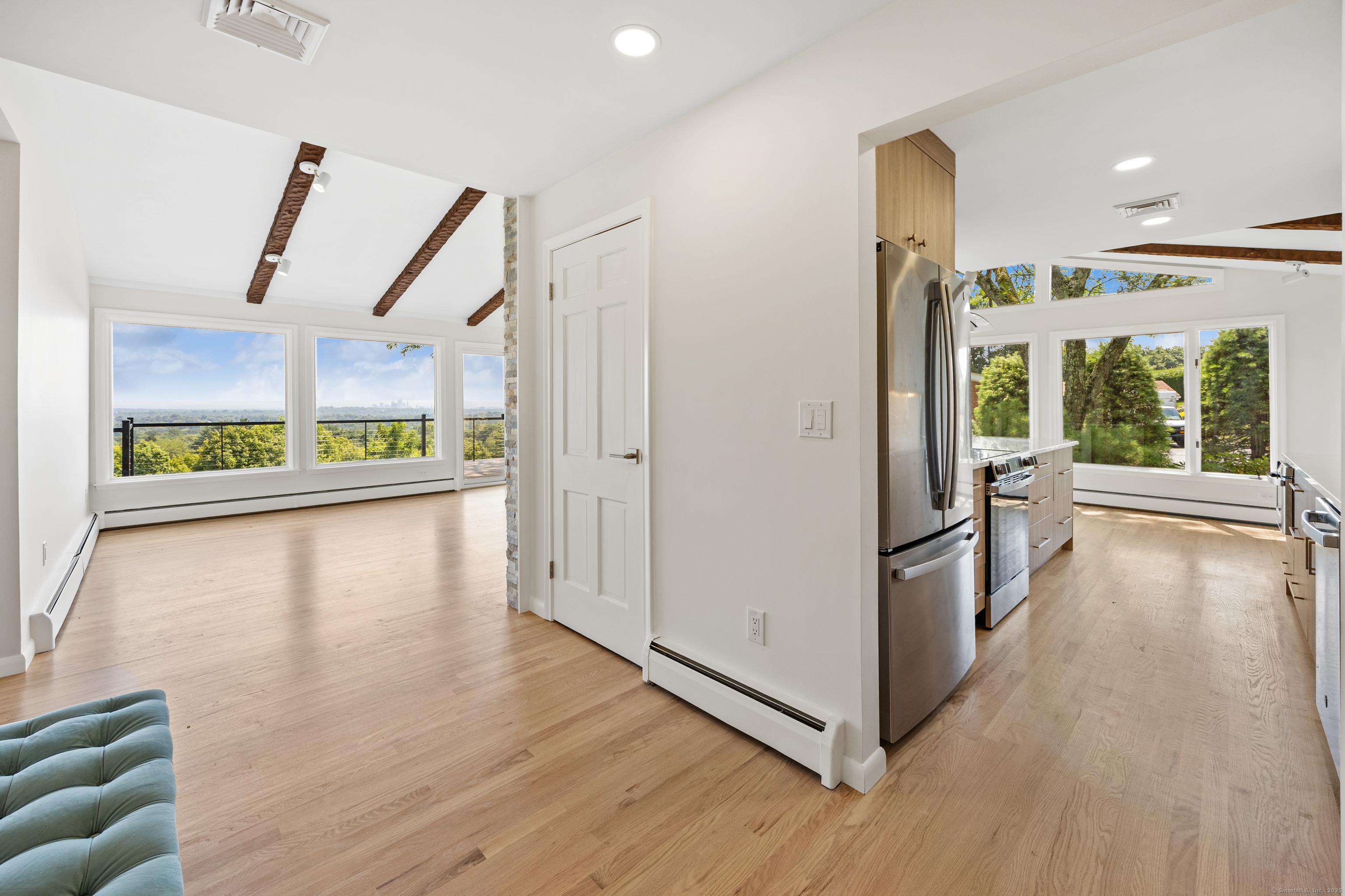West Hartford, Connecticut, 06117, United States, 4 Bedrooms Bedrooms, ,3 BathroomsBathrooms,Residential,For Sale,1914164