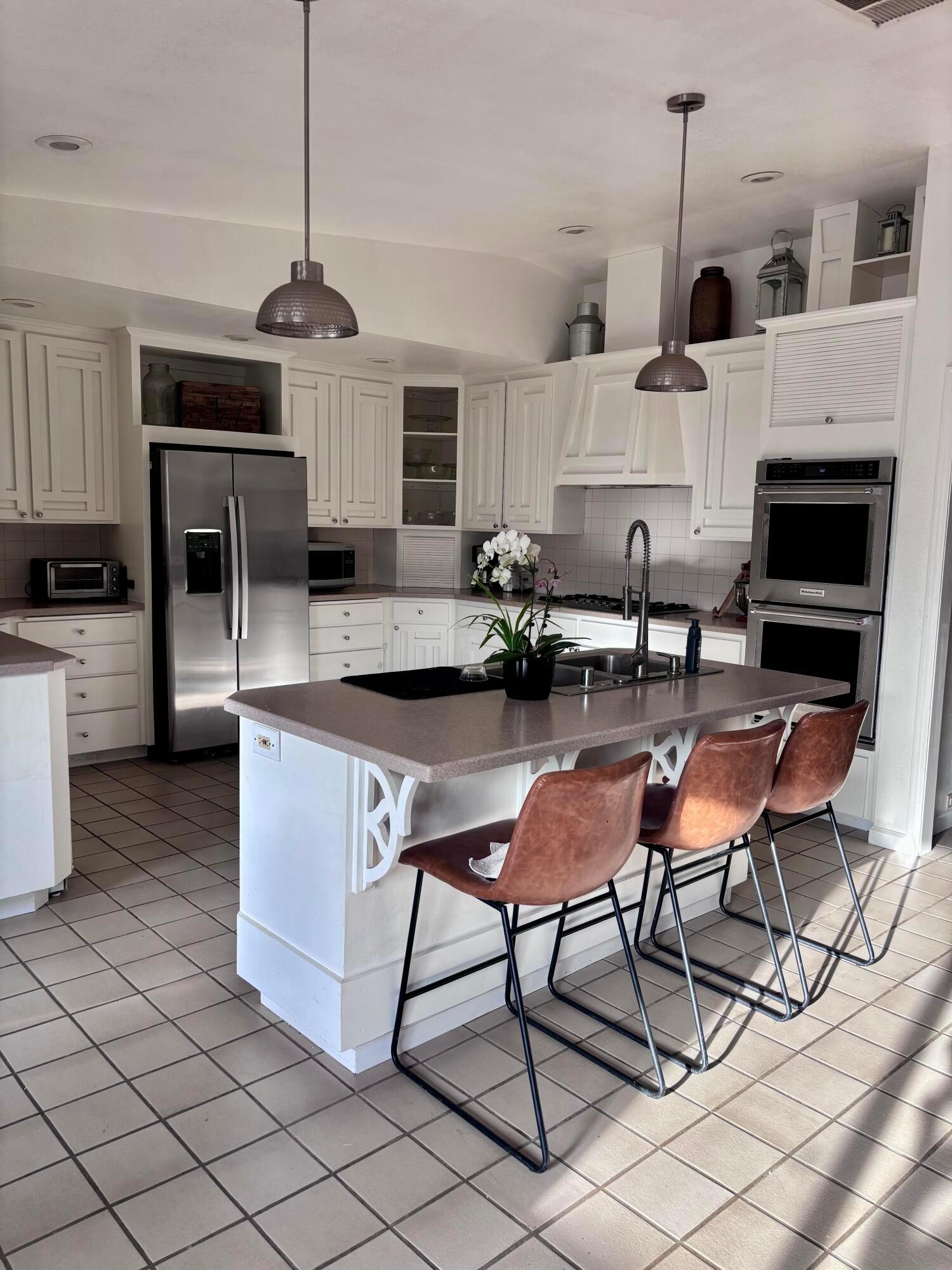 Exeter, California, 93221, United States, 6 Bedrooms Bedrooms, ,3 BathroomsBathrooms,Residential,For Sale,2005450