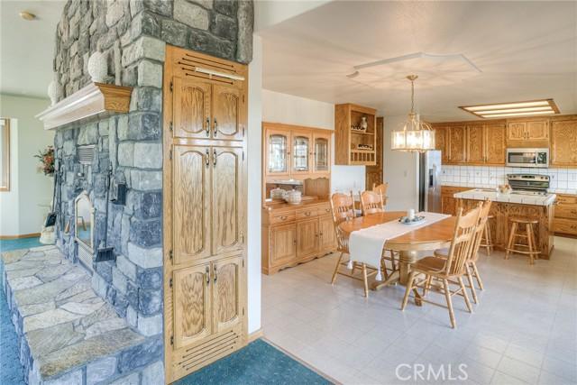 Oroville, California, 95966, United States, 3 Bedrooms Bedrooms, ,3 BathroomsBathrooms,Residential,For Sale,1927814