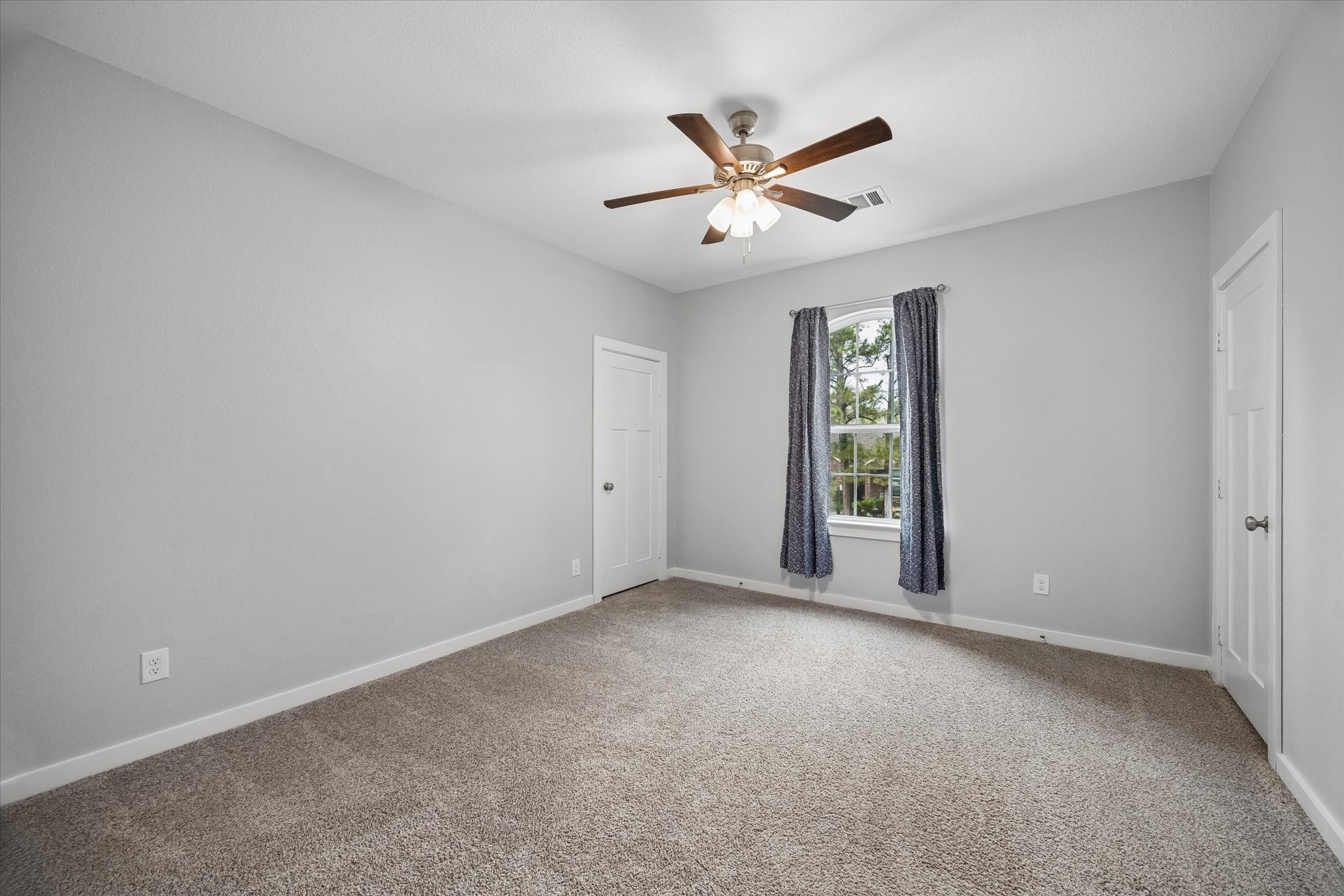  13219 Salem Circle - 物件實景