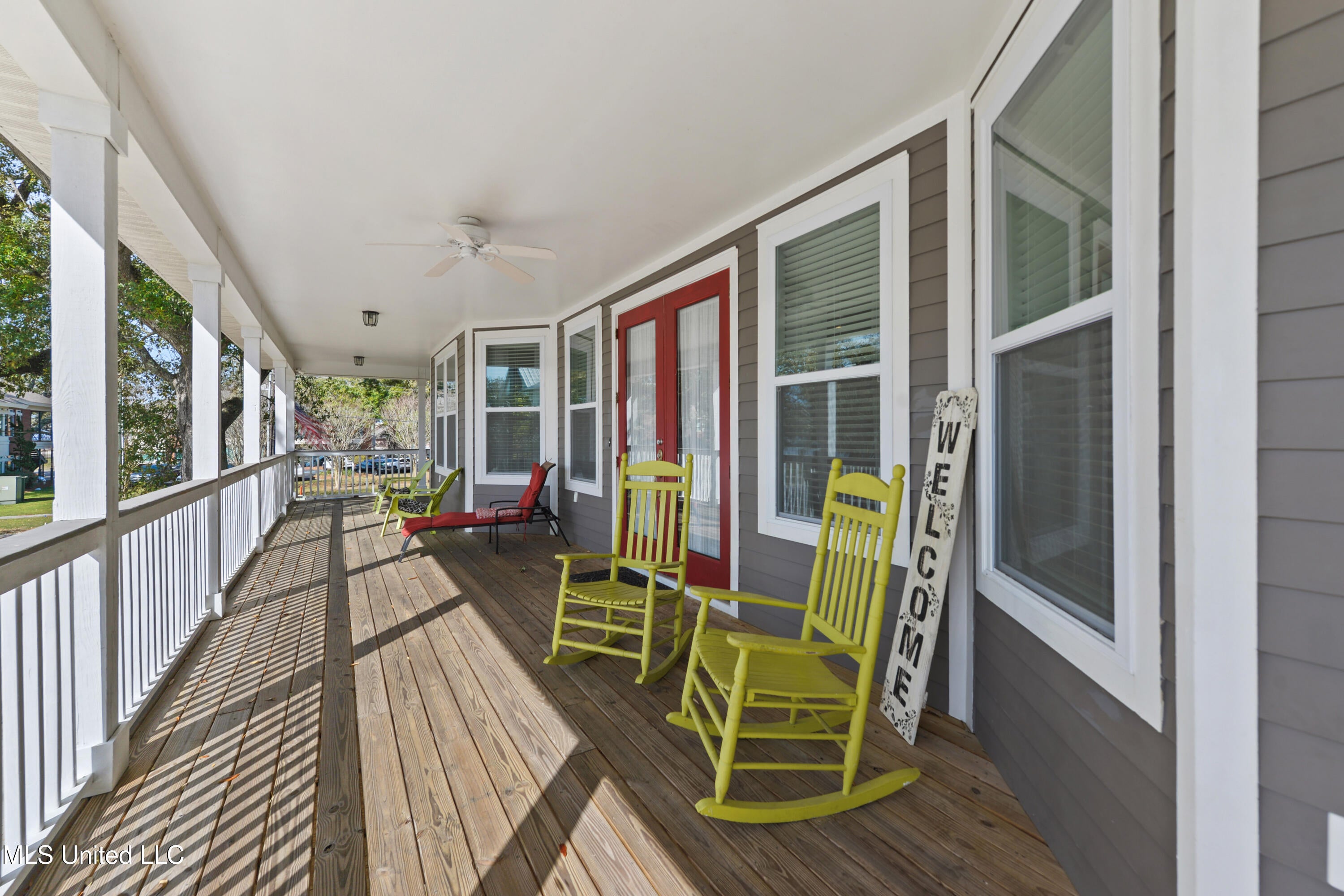Biloxi, Mississippi, 39531, United States, 3 Bedrooms Bedrooms, ,3 BathroomsBathrooms,Residential,For Sale,1731984