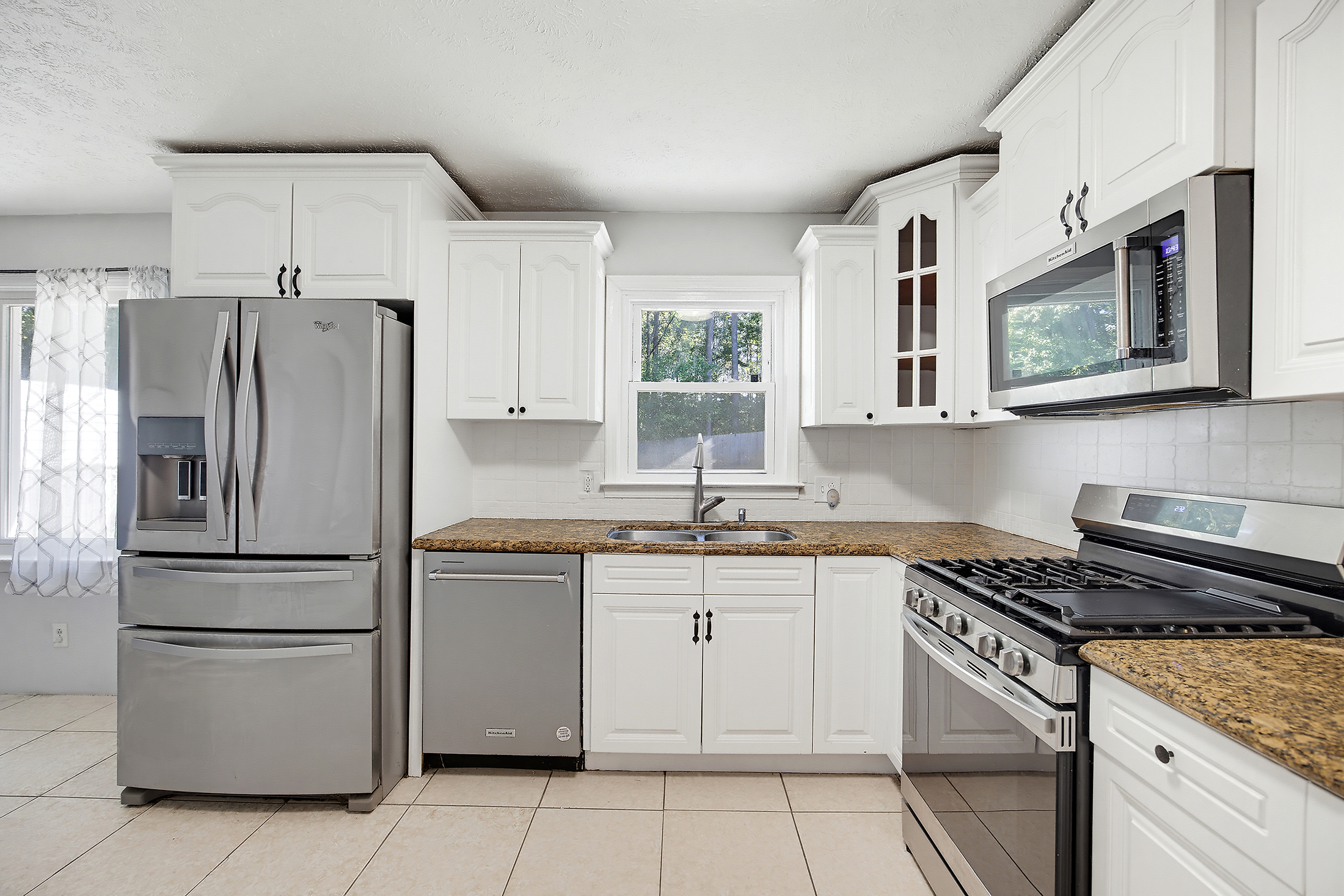  Ranch Home in North Cobb School District - 物件實景