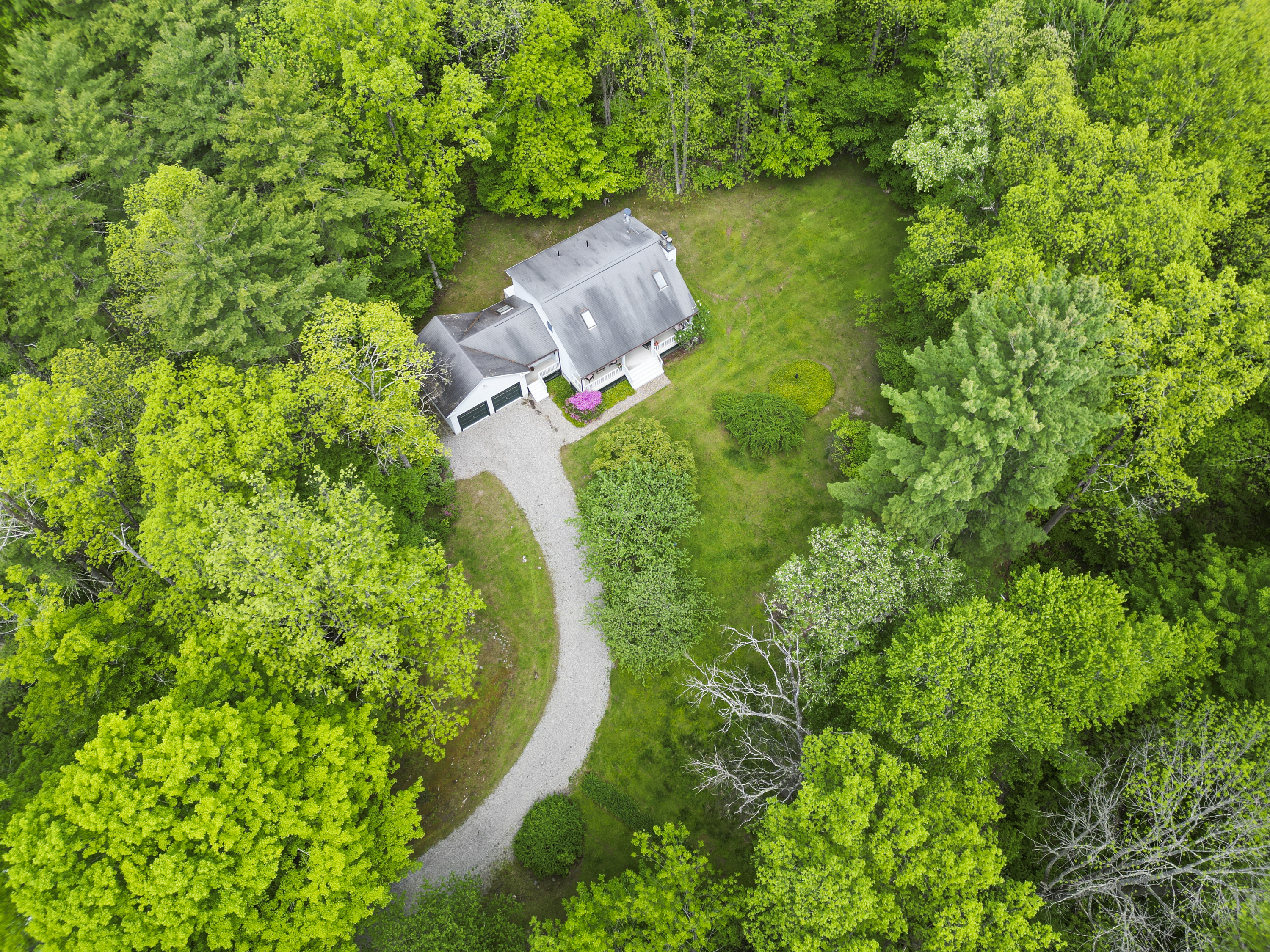  MODERN COMFORT MEETS TIMELESS NEW ENGLAND FARMHOUSE CHARM - 物件實景