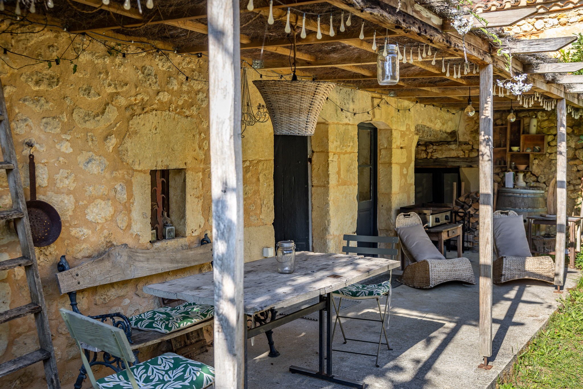  A Hidden Hamlet in the Heart of the Périgord, Offering Five Separate Residences - 物件實景