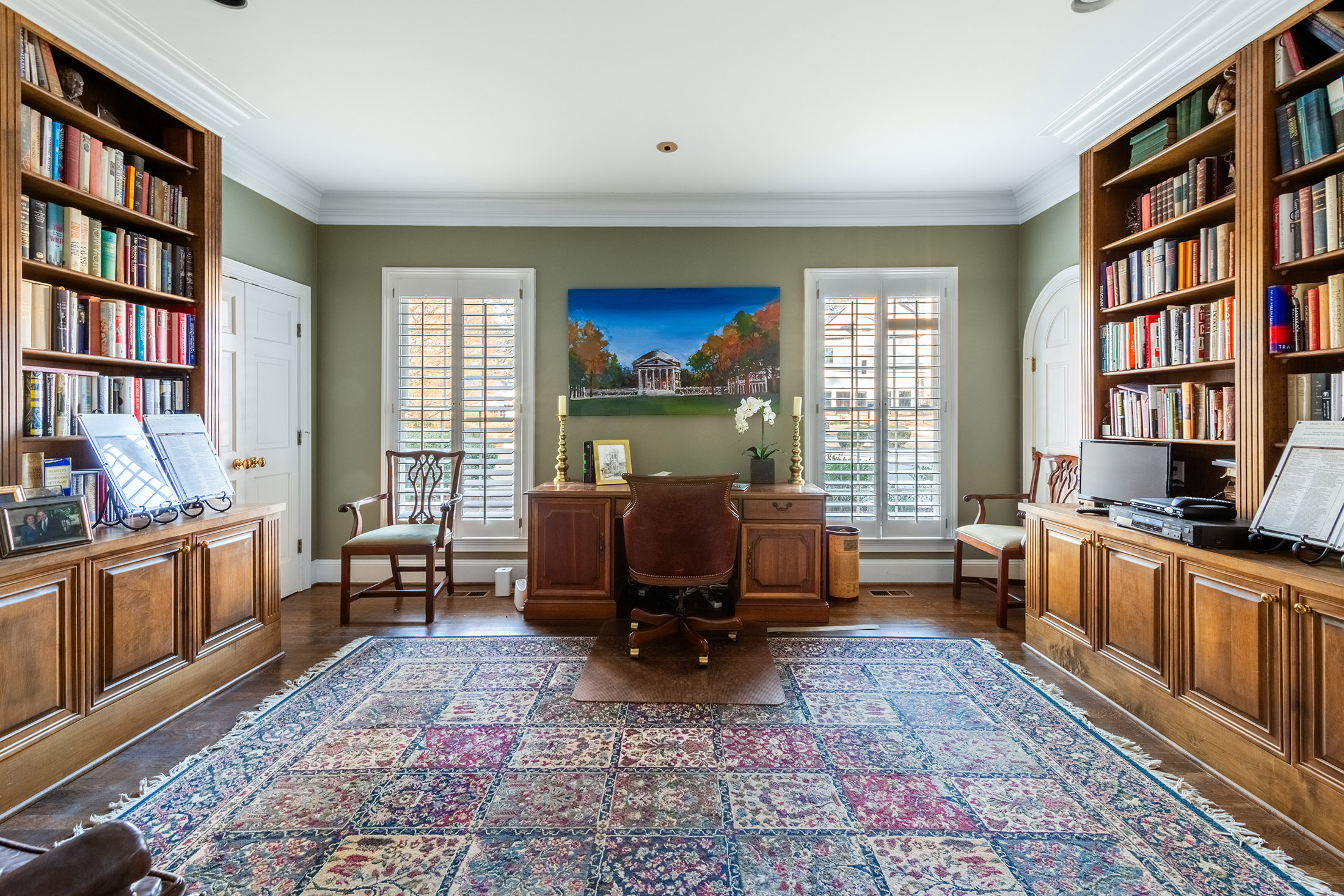 Elegant Traditional Home in Buckhead