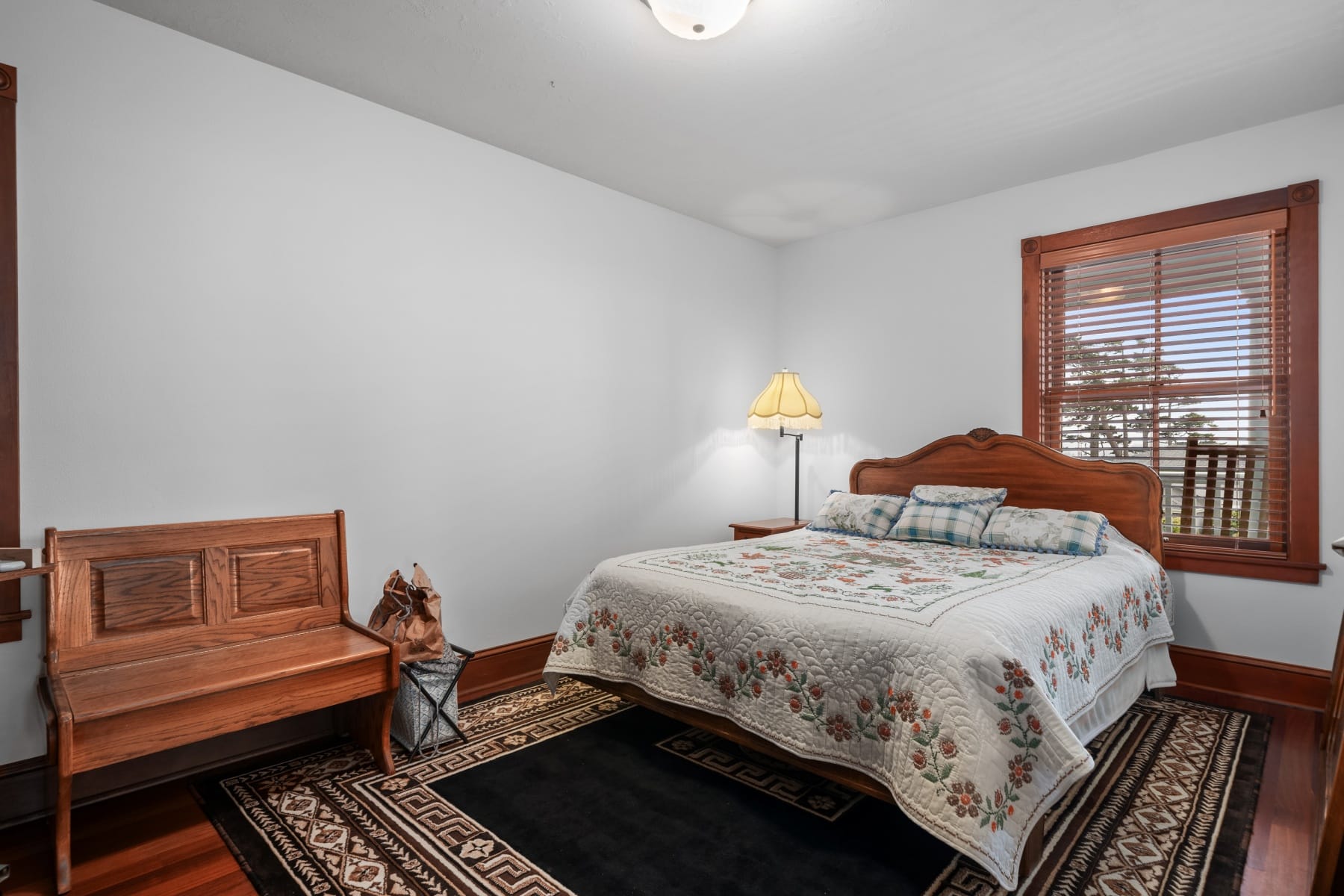  930 NW HIGHLAND DR Waldport, OR 97394 - 物件實景