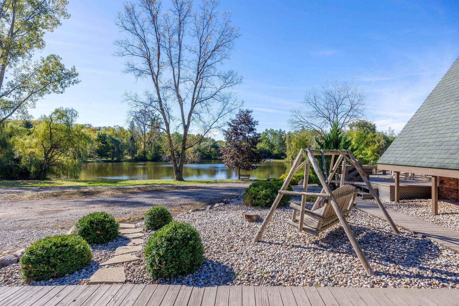 Brooklyn, Michigan, 49230, United States, 3 Bedrooms Bedrooms, ,3 BathroomsBathrooms,Residential,For Sale,1991046