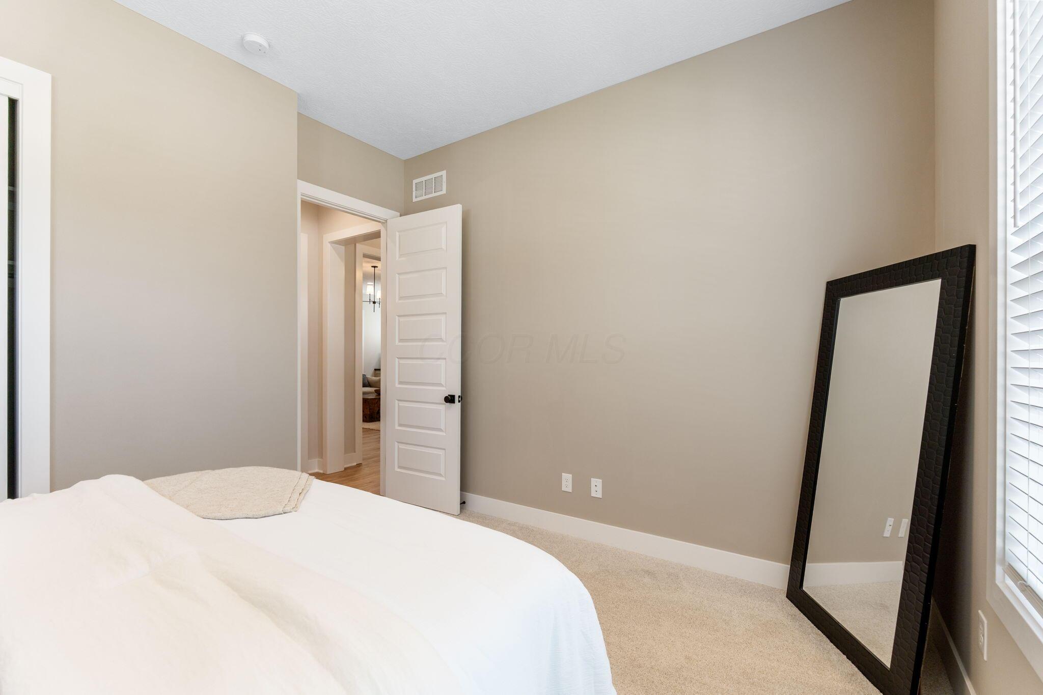 Lewis Center, Ohio, 43035, United States, 2 Bedrooms Bedrooms, ,2 BathroomsBathrooms,Residential,For Sale,2003347