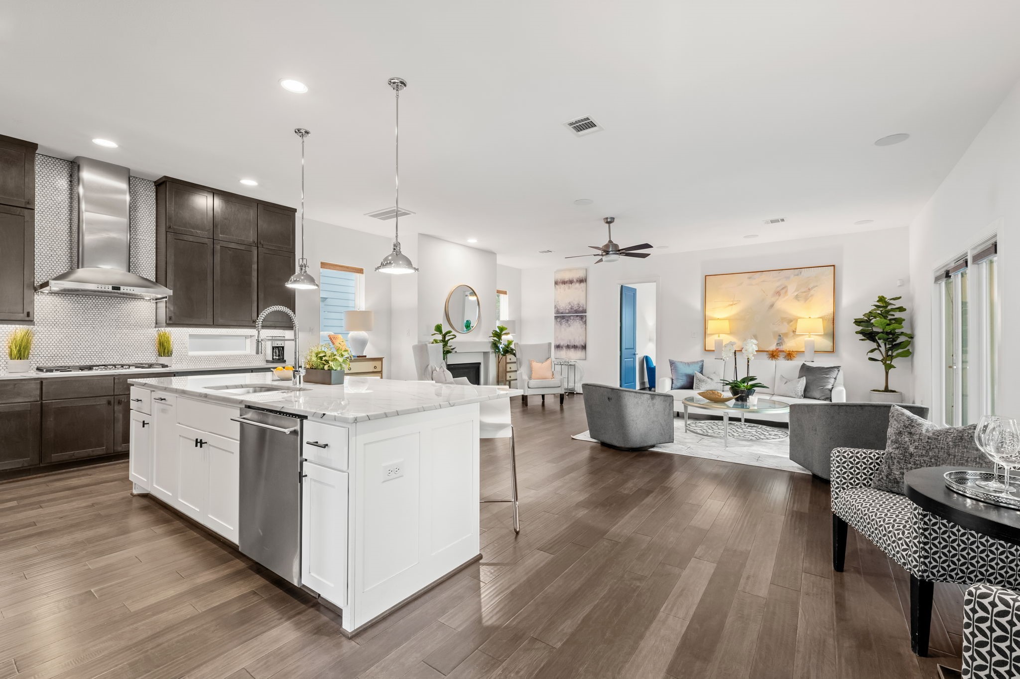  4534 Mimosa Drive - 物件實景