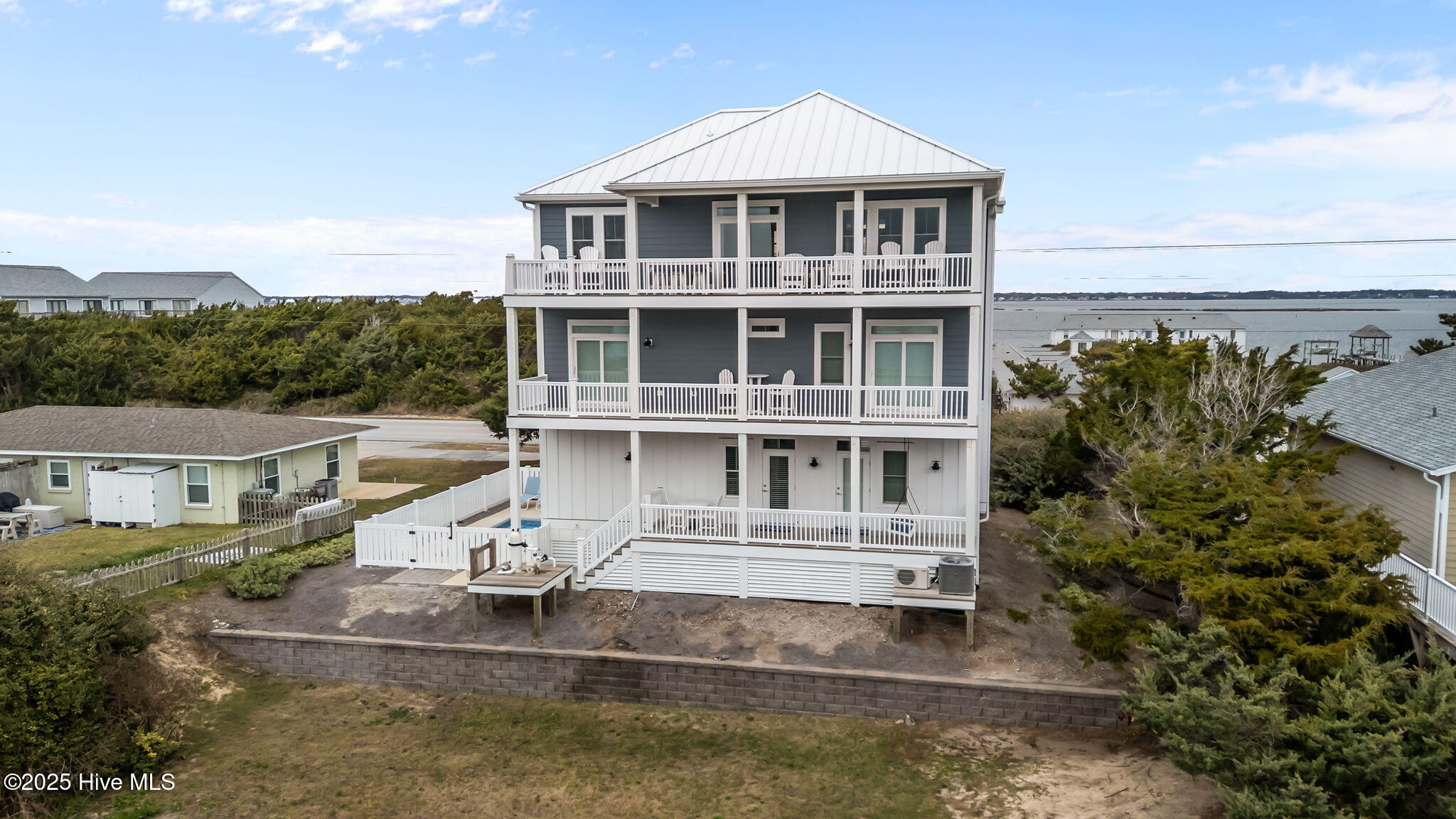 Emerald Isle, North Carolina, 28594, United States, 5 Bedrooms Bedrooms, ,4 BathroomsBathrooms,Residential,For Sale,2003028
