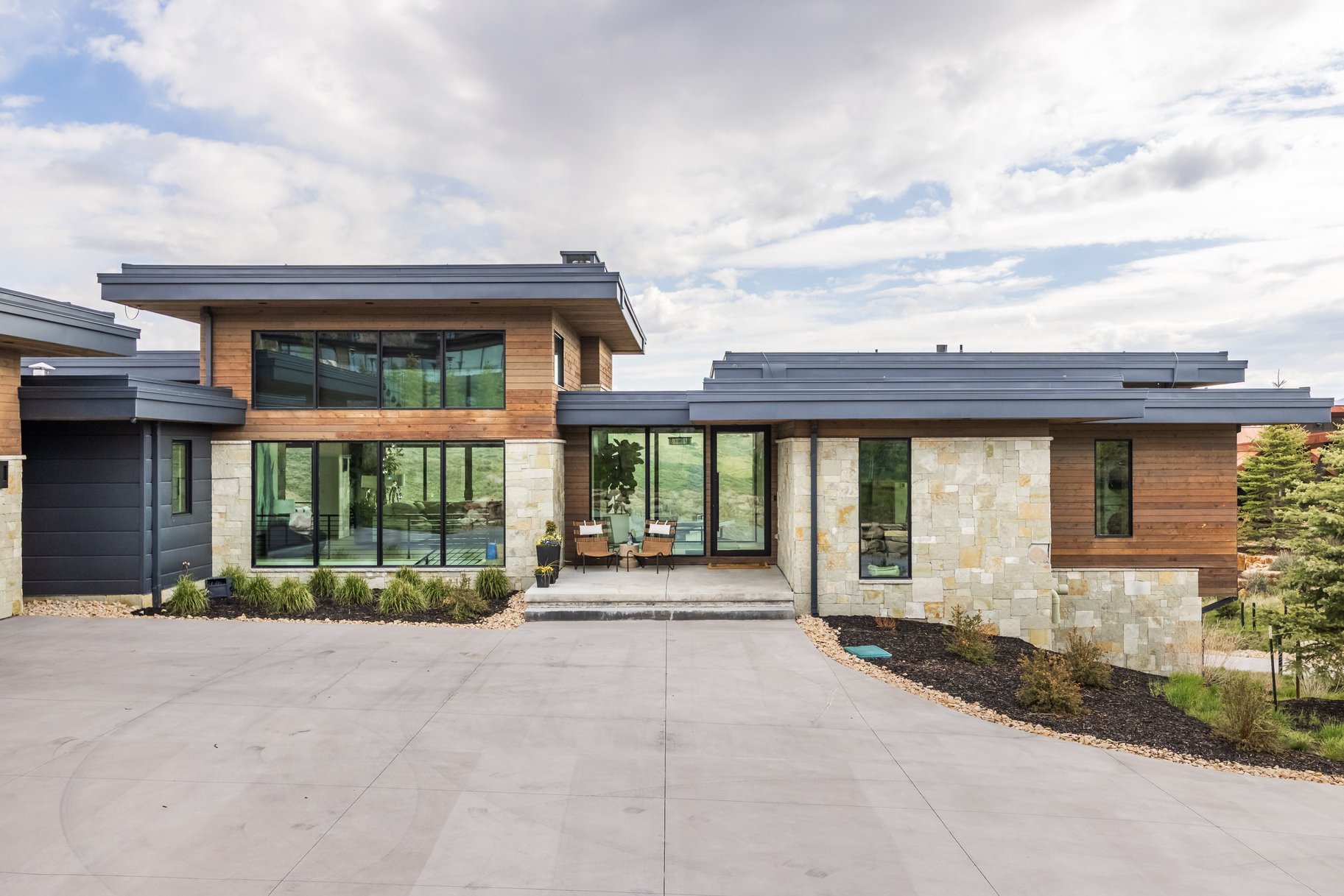  Mountain Modern Multigenerational Home in Promontory – Golf Membership Available - 物件實景