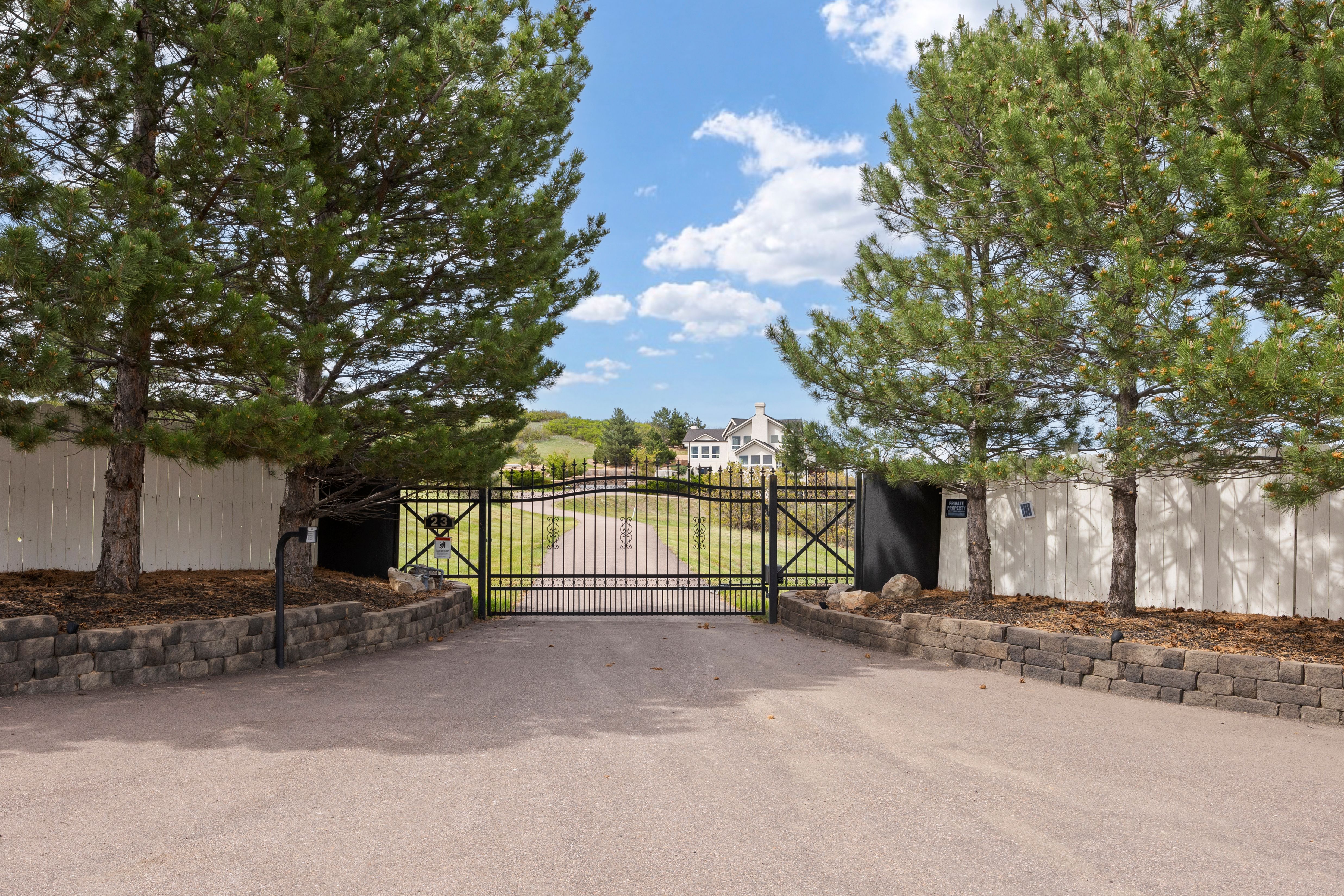  23 Yucca Hills Road, Castle Rock, CO 80109 - 物件實景