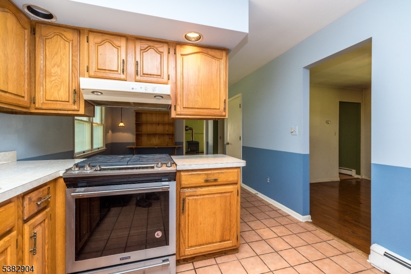 Kingwood Twp., New Jersey, 08867-4402, United States, 4 Bedrooms Bedrooms, ,3 BathroomsBathrooms,Residential,For Sale,1940654