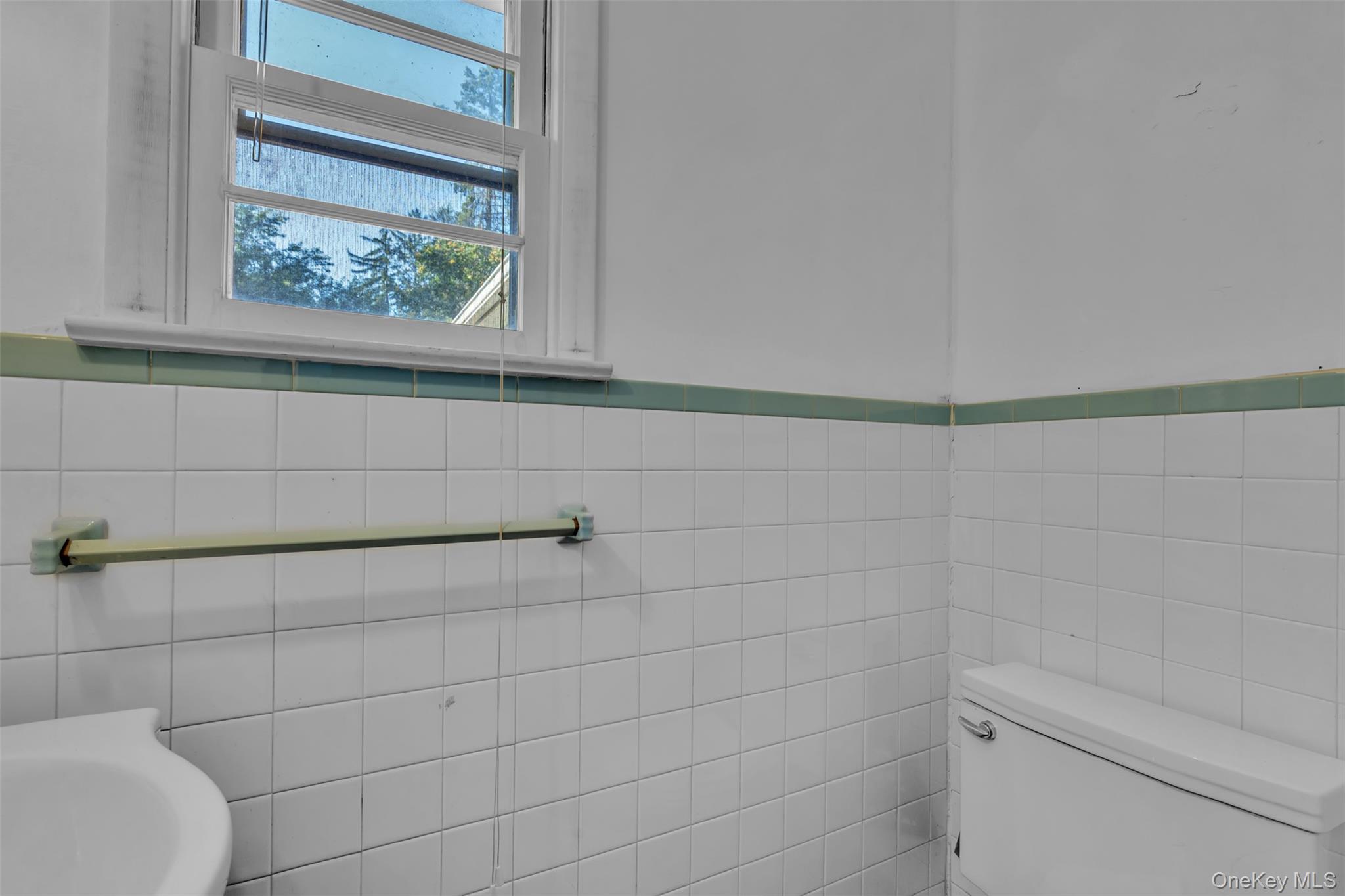 Mahopac, New York, 10541, United States, 3 Bedrooms Bedrooms, ,2 BathroomsBathrooms,Residential,For Sale,1919790