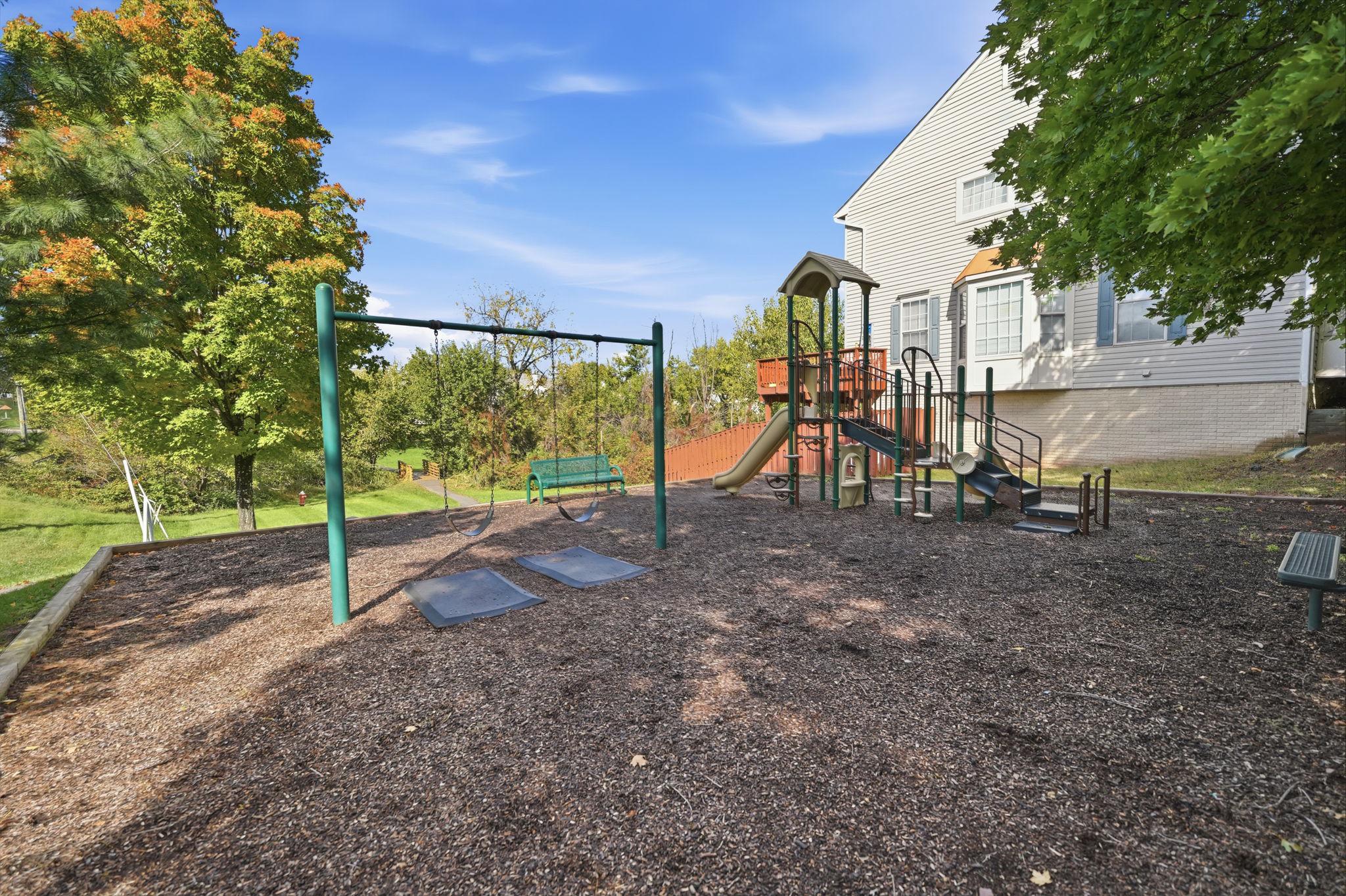  21764 Kings Crossing Terrace, Ashburn, VA, 20147 - 物件實景
