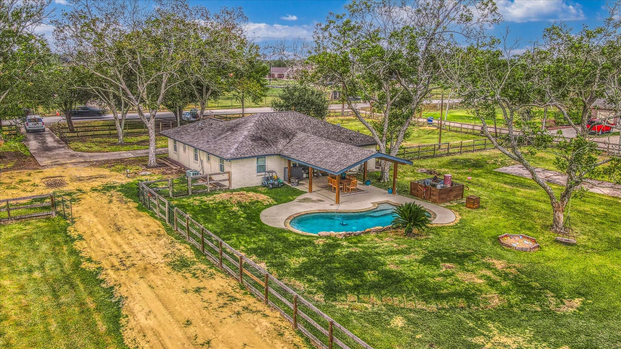 13708 Bohemian Hall Rd., Crosby, Texas, 77532, United States, 5 Bedrooms Bedrooms, ,3 BathroomsBathrooms,Residential,For Sale,13708 Bohemian Hall Rd.,1652216