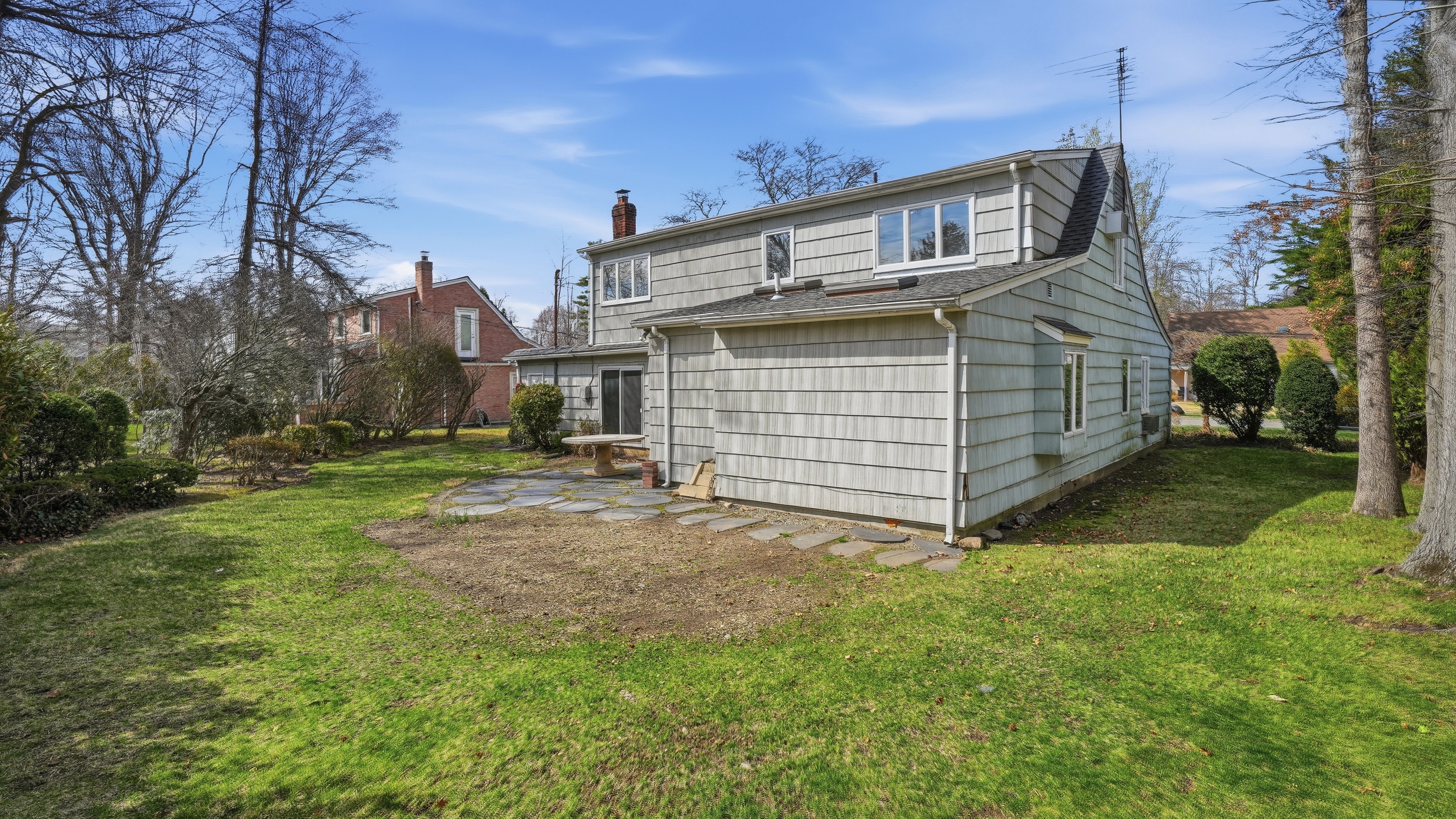  23 Hartley Road, Great Neck, NY 11023 - 物件實景
