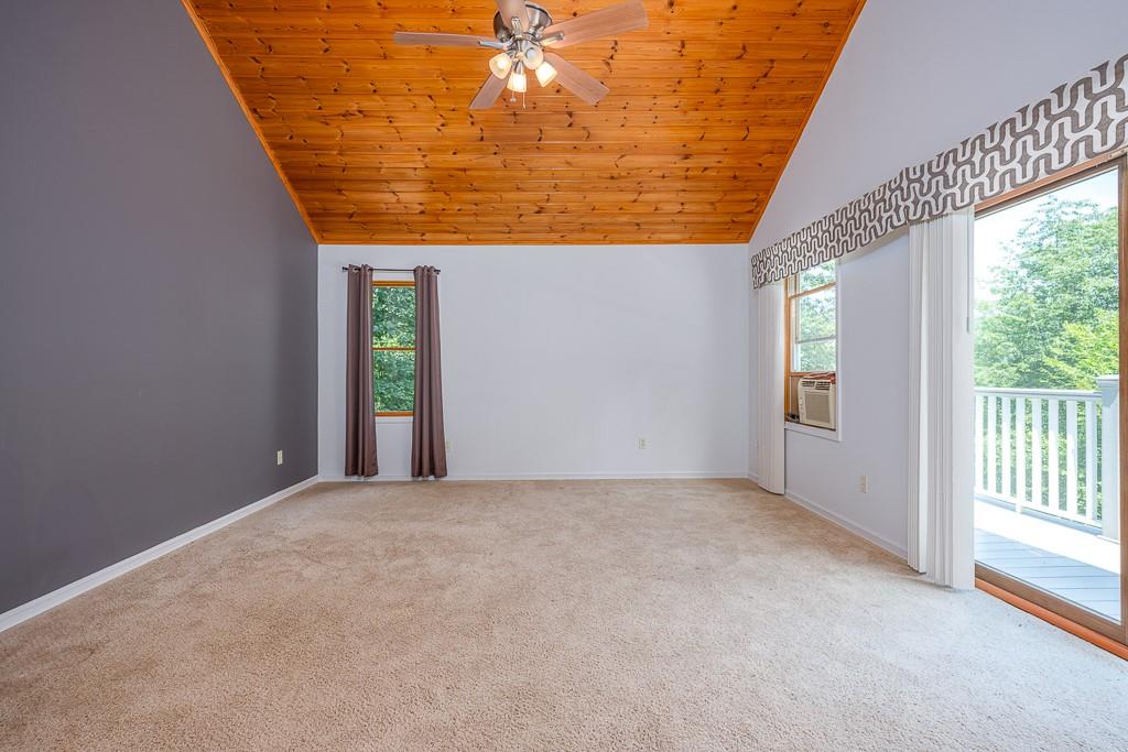 Fort Montgomery, New York, 10922, United States, 4 Bedrooms Bedrooms, ,3 BathroomsBathrooms,Residential,For Sale,1974942