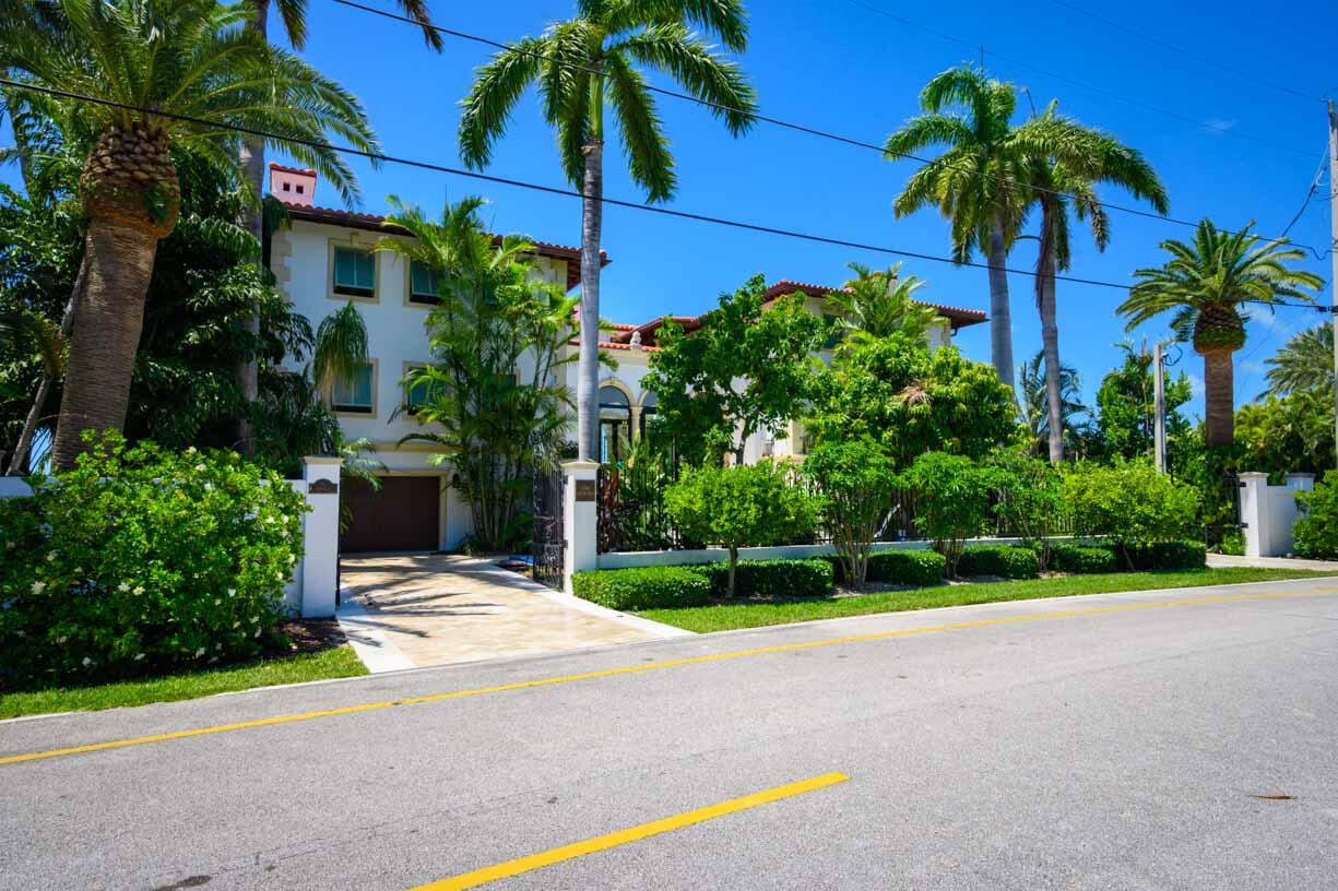 KEY COLONY, Florida, 33051, United States, 4 Bedrooms Bedrooms, ,5 BathroomsBathrooms,Residential,For Sale,1993100