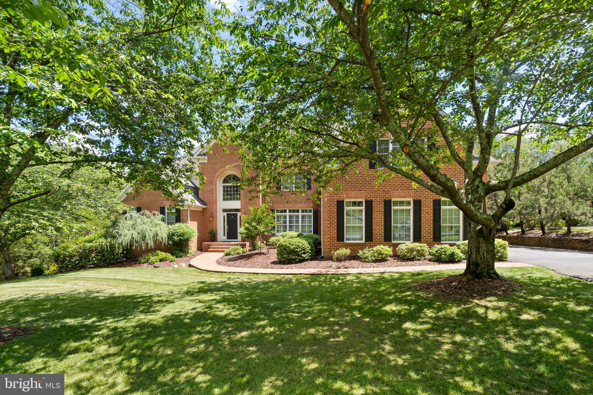 Warrenton, Virginia, 20186, United States, 6 Bedrooms Bedrooms, ,6 BathroomsBathrooms,Residential,For Sale,1914249