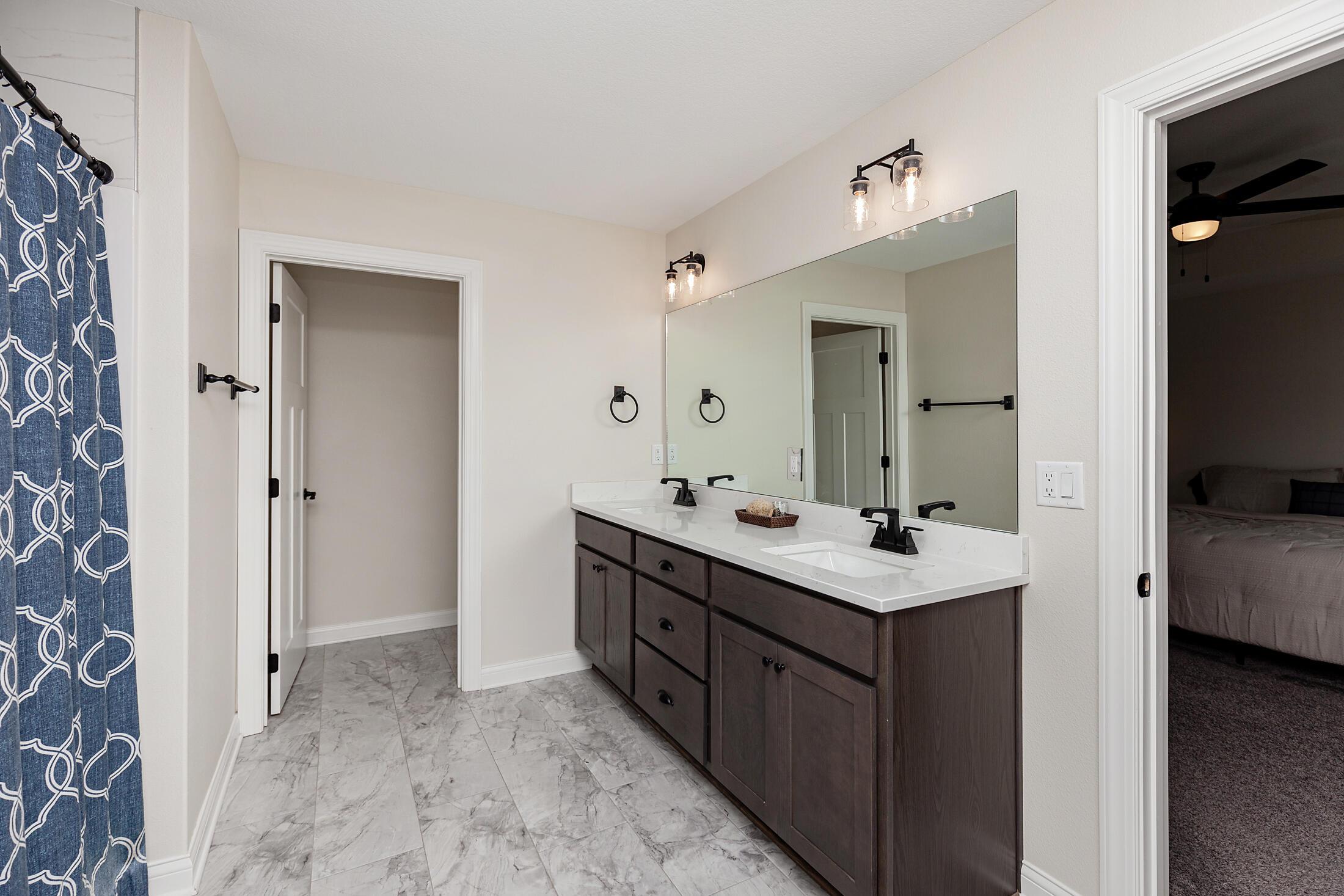 Ames, Iowa, 50014, United States, 4 Bedrooms Bedrooms, ,3 BathroomsBathrooms,Residential,For Sale,2049090