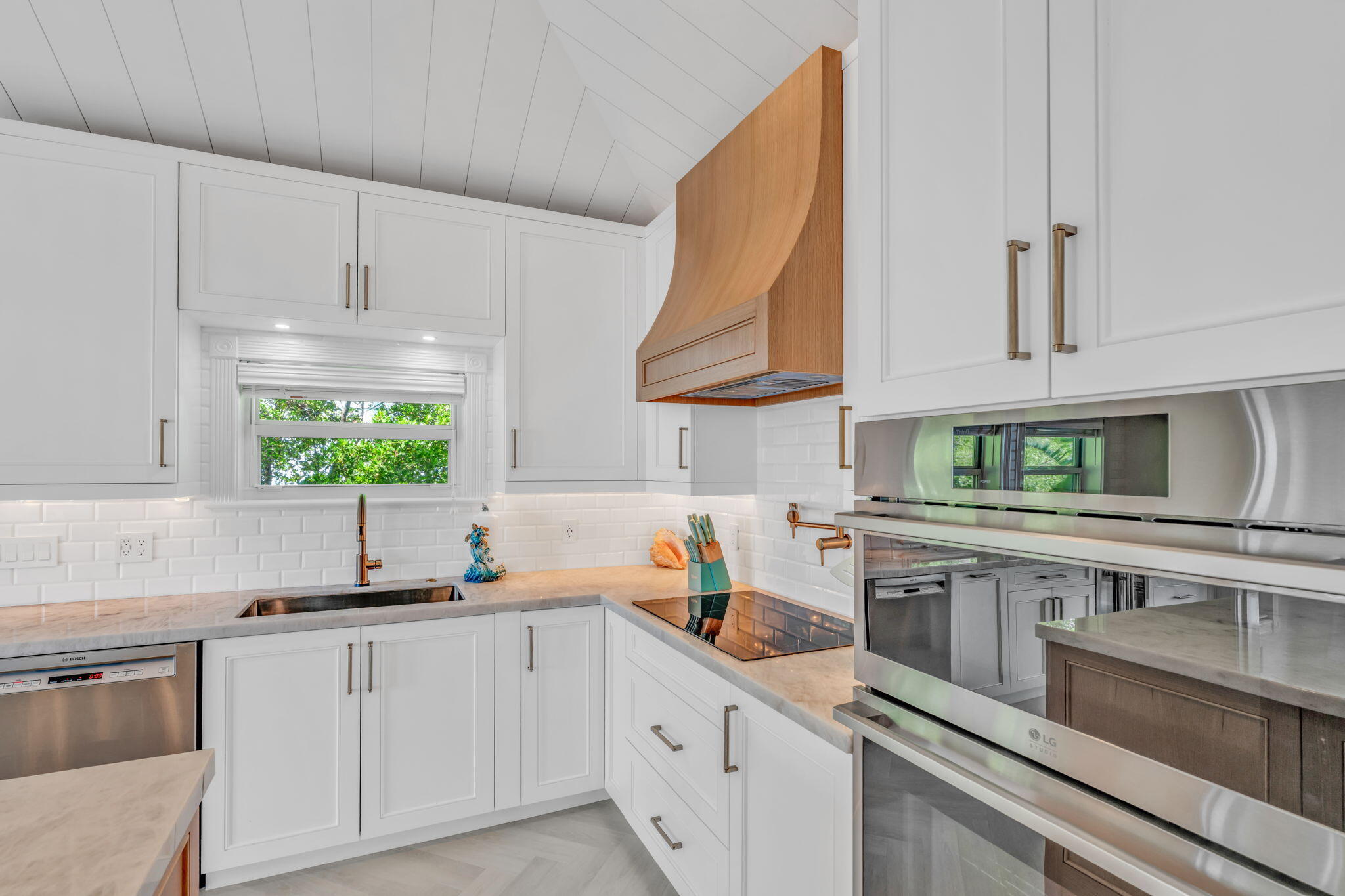 Cudjoe, Florida, 33042, United States, 3 Bedrooms Bedrooms, ,2 BathroomsBathrooms,Residential,For Sale,1918270