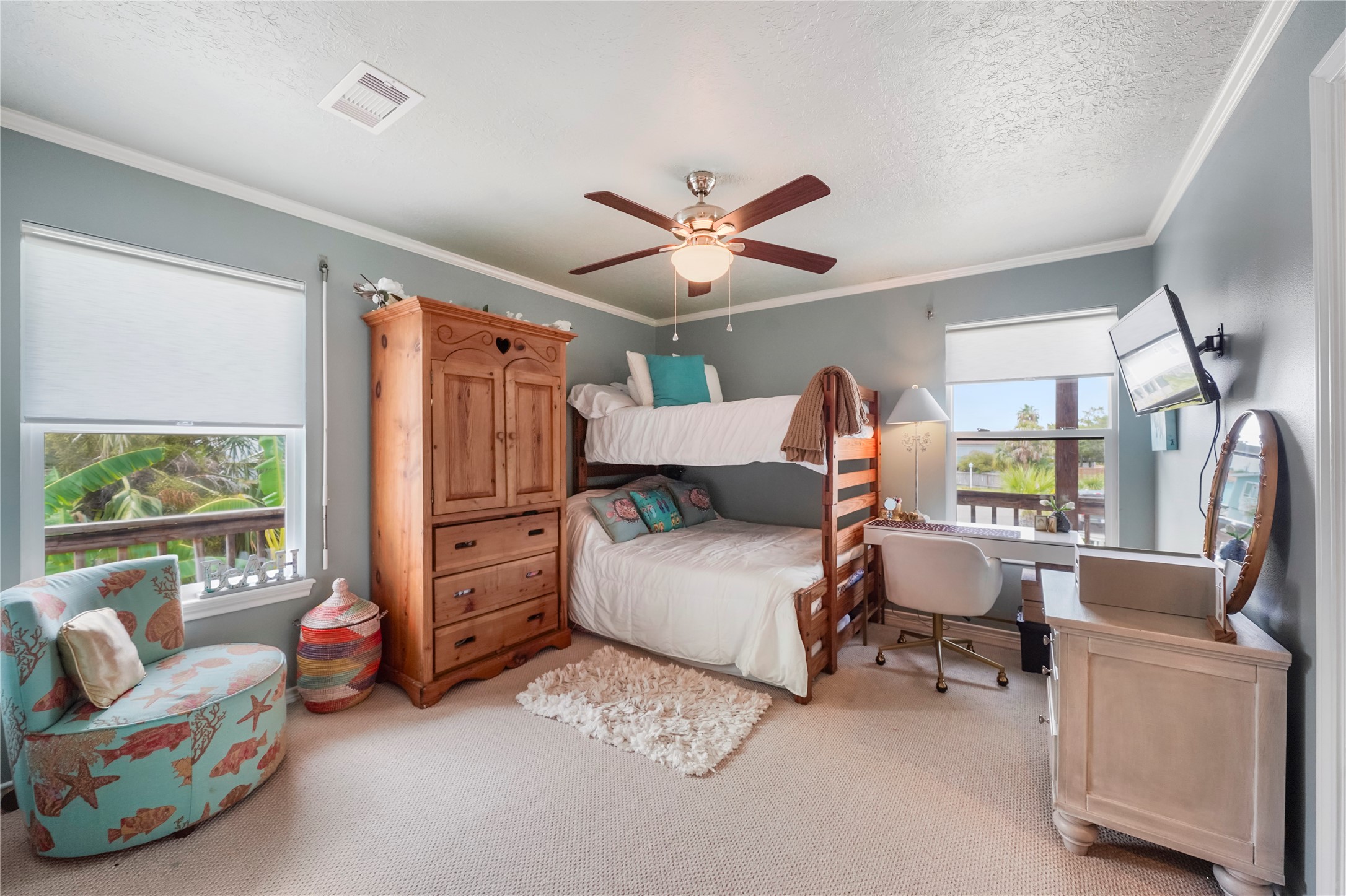 Jamaica Beach, Texas, 77554, United States, 3 Bedrooms Bedrooms, ,4 BathroomsBathrooms,Residential,For Sale,1932424