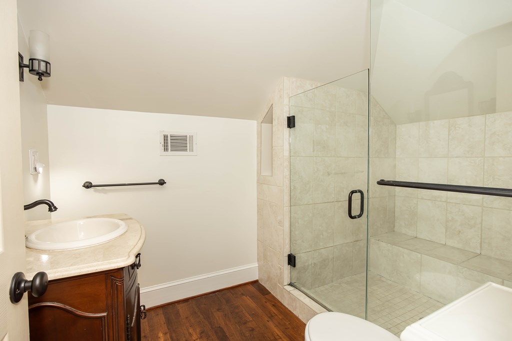 Columbus, Georgia, 31906, United States, 5 Bedrooms Bedrooms, ,4 BathroomsBathrooms,Residential,For Sale,1906987