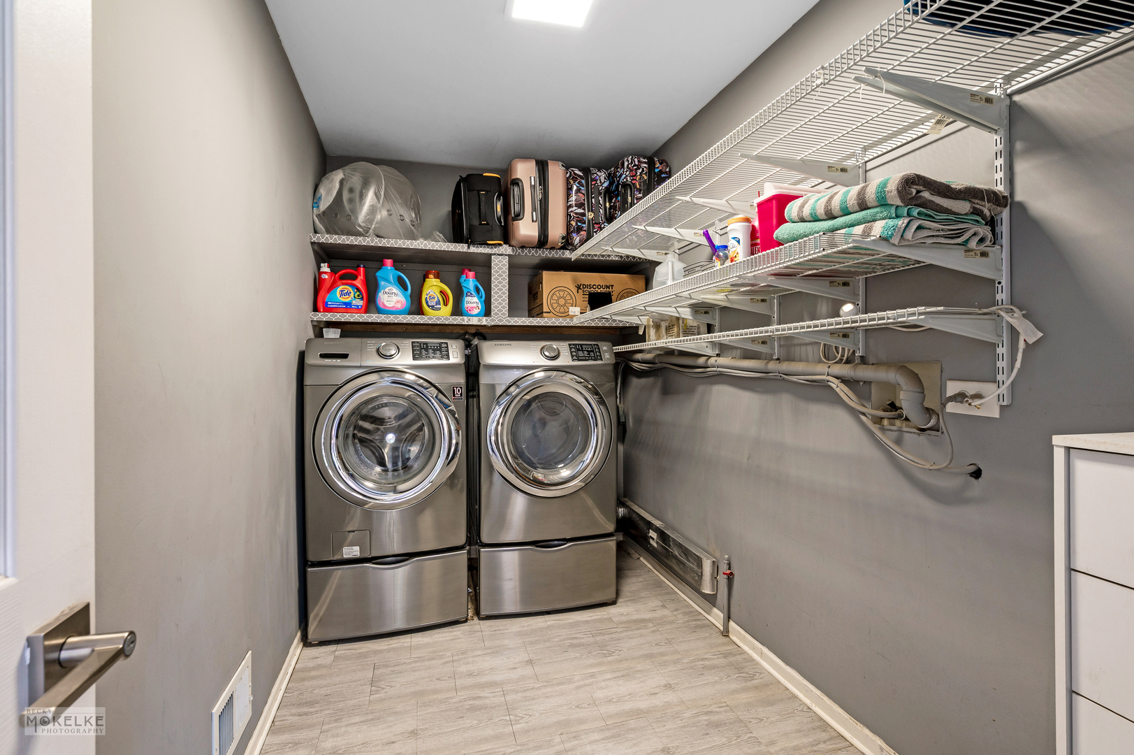 Montgomery, Illinois, 60538, United States, 5 Bedrooms Bedrooms, ,4 BathroomsBathrooms,Residential,For Sale,1925082