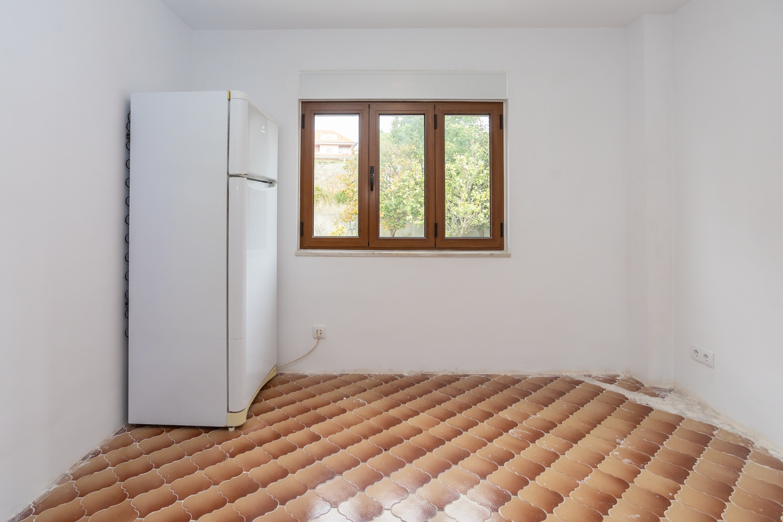 Loures, Lisbon, 2670-560, PT, 5 Bedrooms Bedrooms, ,3 BathroomsBathrooms,Residential,For Sale,1989673