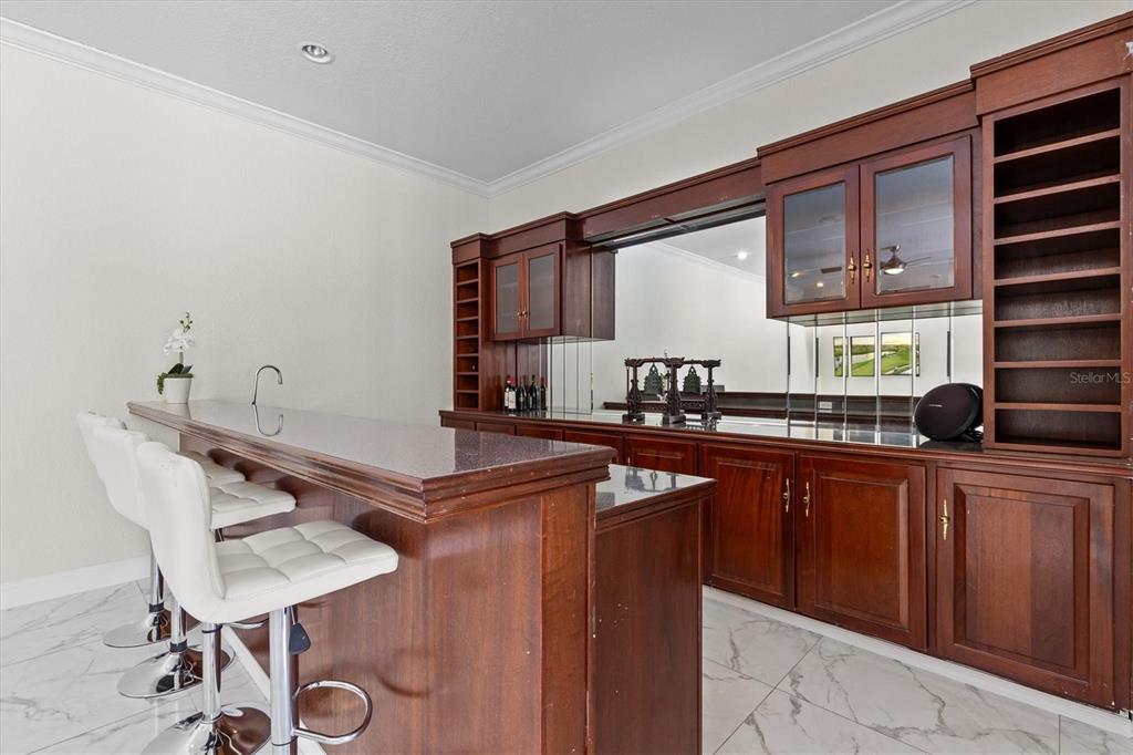 Tarpon Springs, Florida, 34689, United States, 5 Bedrooms Bedrooms, ,4 BathroomsBathrooms,Residential,For Sale,1901720
