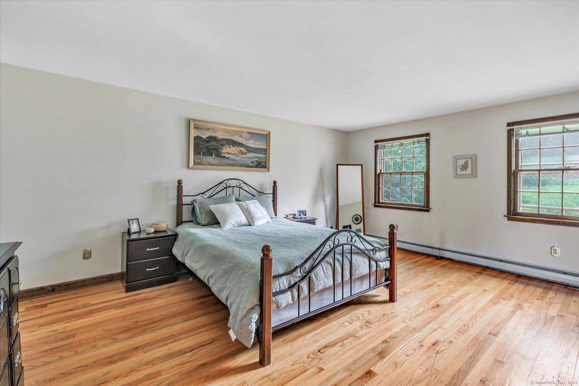 Monroe, Connecticut, 06468, United States, 3 Bedrooms Bedrooms, ,3 BathroomsBathrooms,Residential,For Sale,1872282