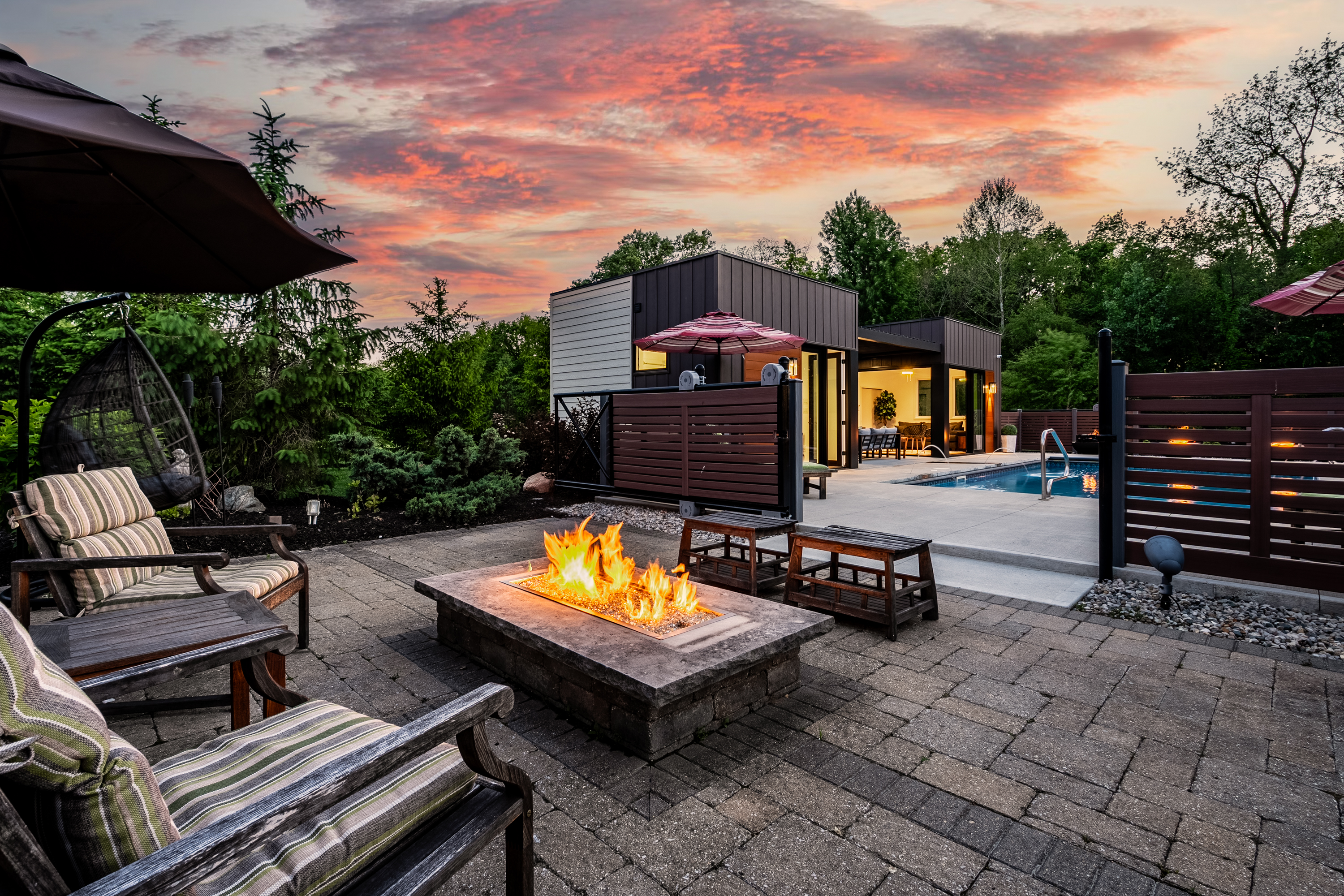 Exceptional West Carmel Home with Resort-Caliber Backyard - 物件實景