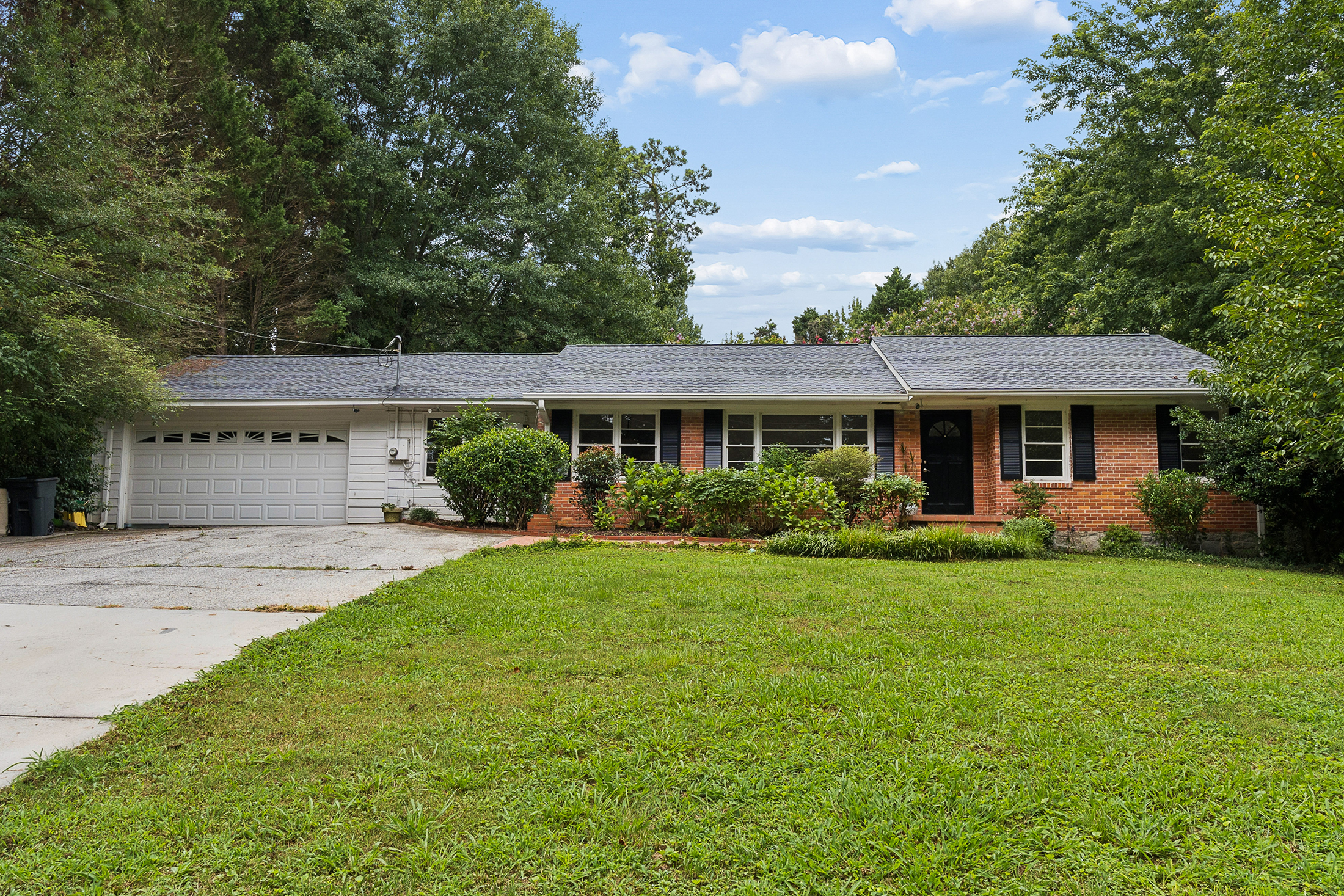  Updated, One-Level Living in Dunwoody - 物件實景
