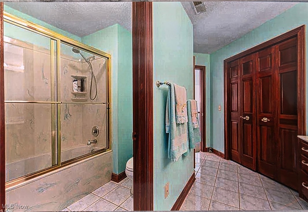 Valley City, Ohio, 44280, United States, 4 Bedrooms Bedrooms, ,5 BathroomsBathrooms,Residential,For Sale,1836781
