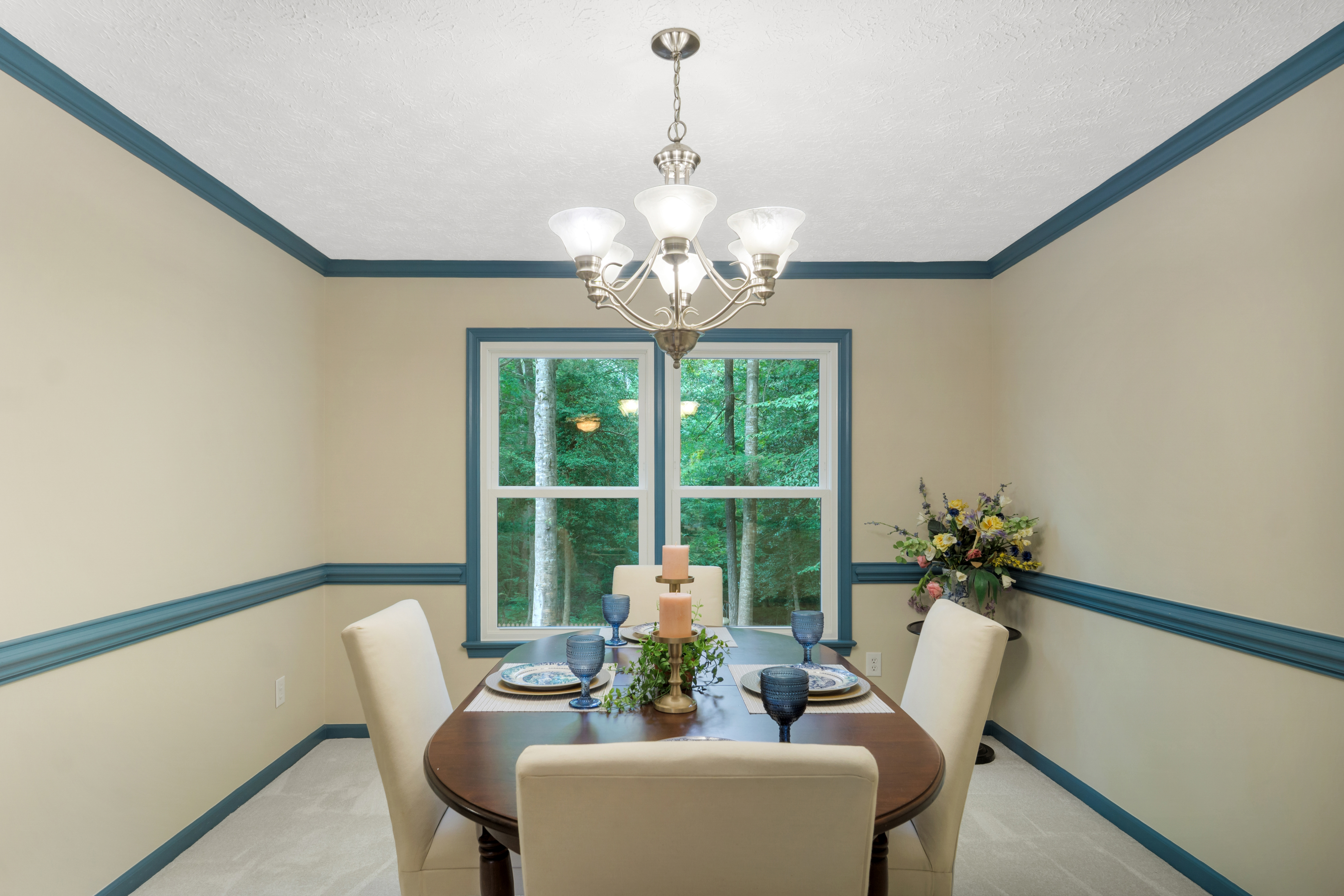 Williamsburg, Virginia, 23185, United States, 4 Bedrooms Bedrooms, ,4 BathroomsBathrooms,Residential,For Sale,1892691