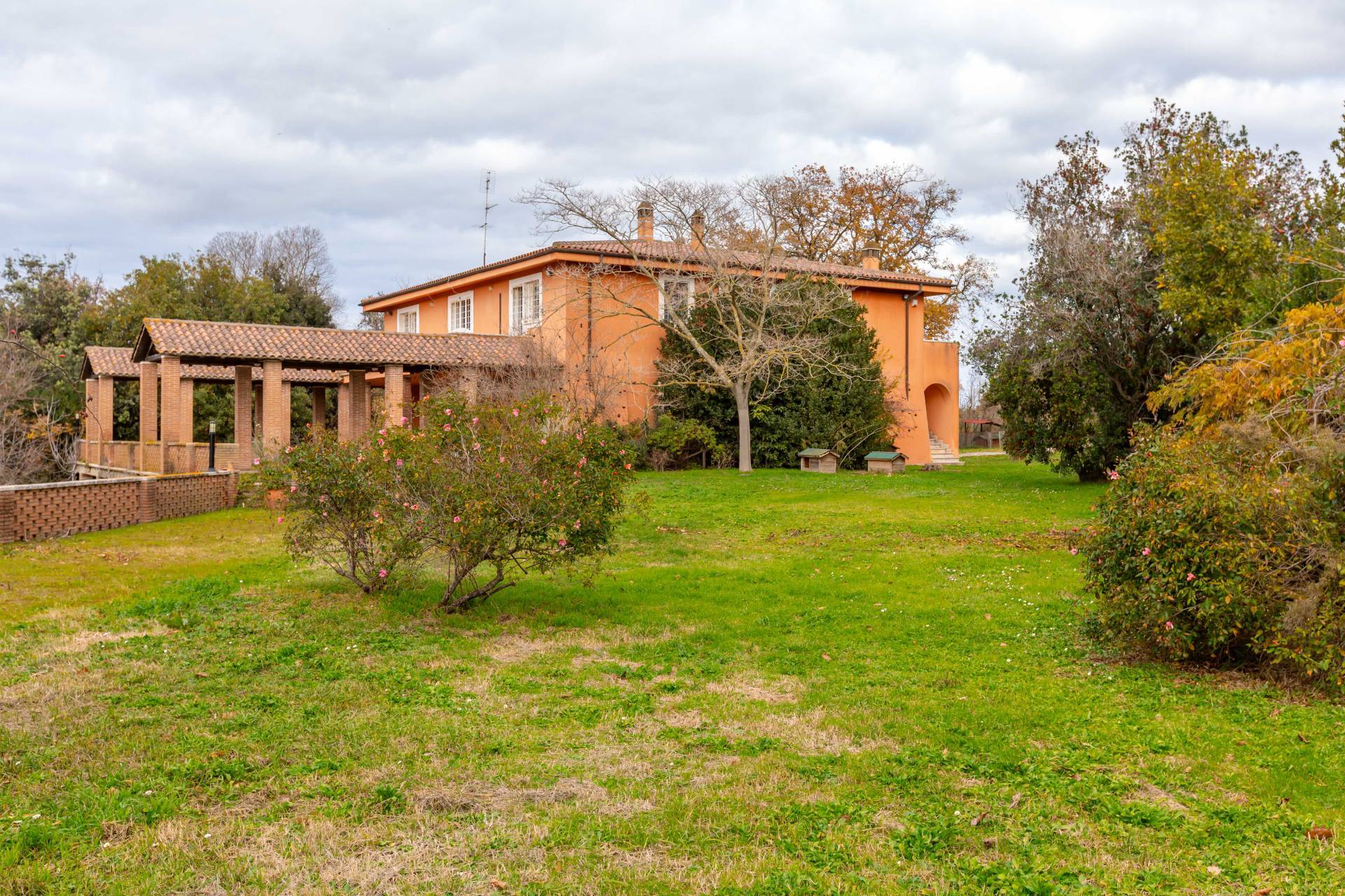 Fiumicino, Roma, 00054, IT, 10 Bedrooms Bedrooms, ,8 BathroomsBathrooms,Residential,For Sale,1940363