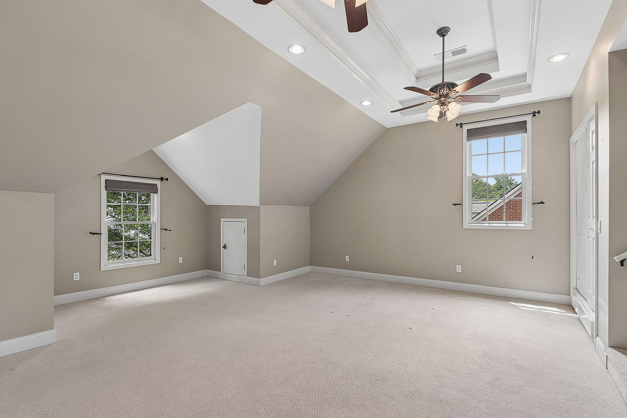  Beautiful Brick Townhome in Downtown Roswell - 物件實景