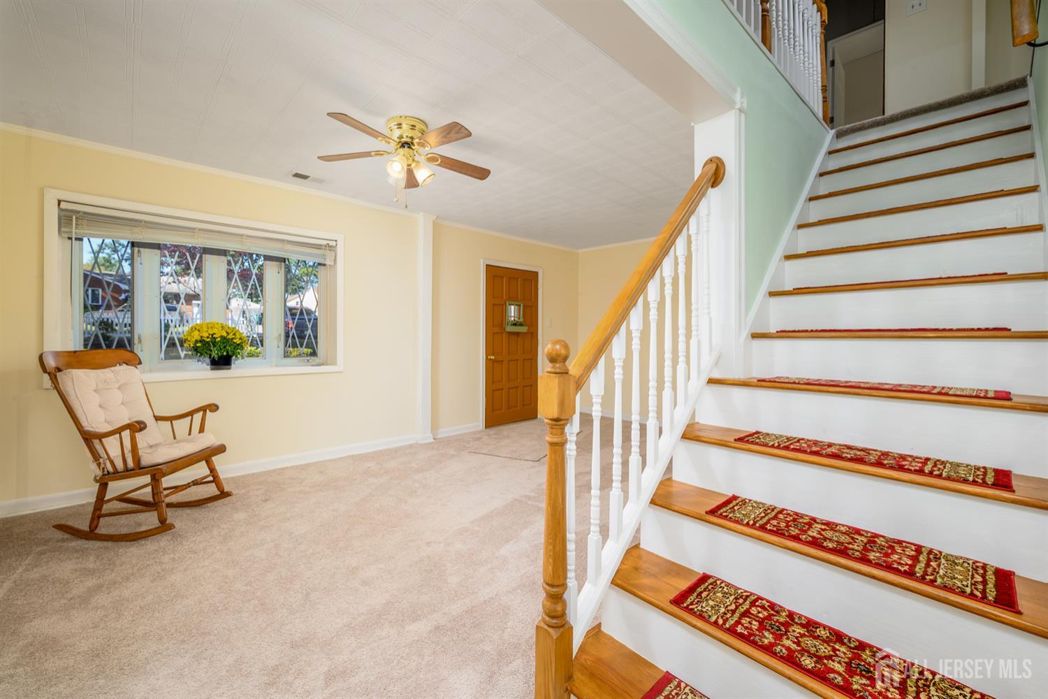 Edison, New Jersey, 08817, United States, 3 Bedrooms Bedrooms, ,2 BathroomsBathrooms,Residential,For Sale,1958154